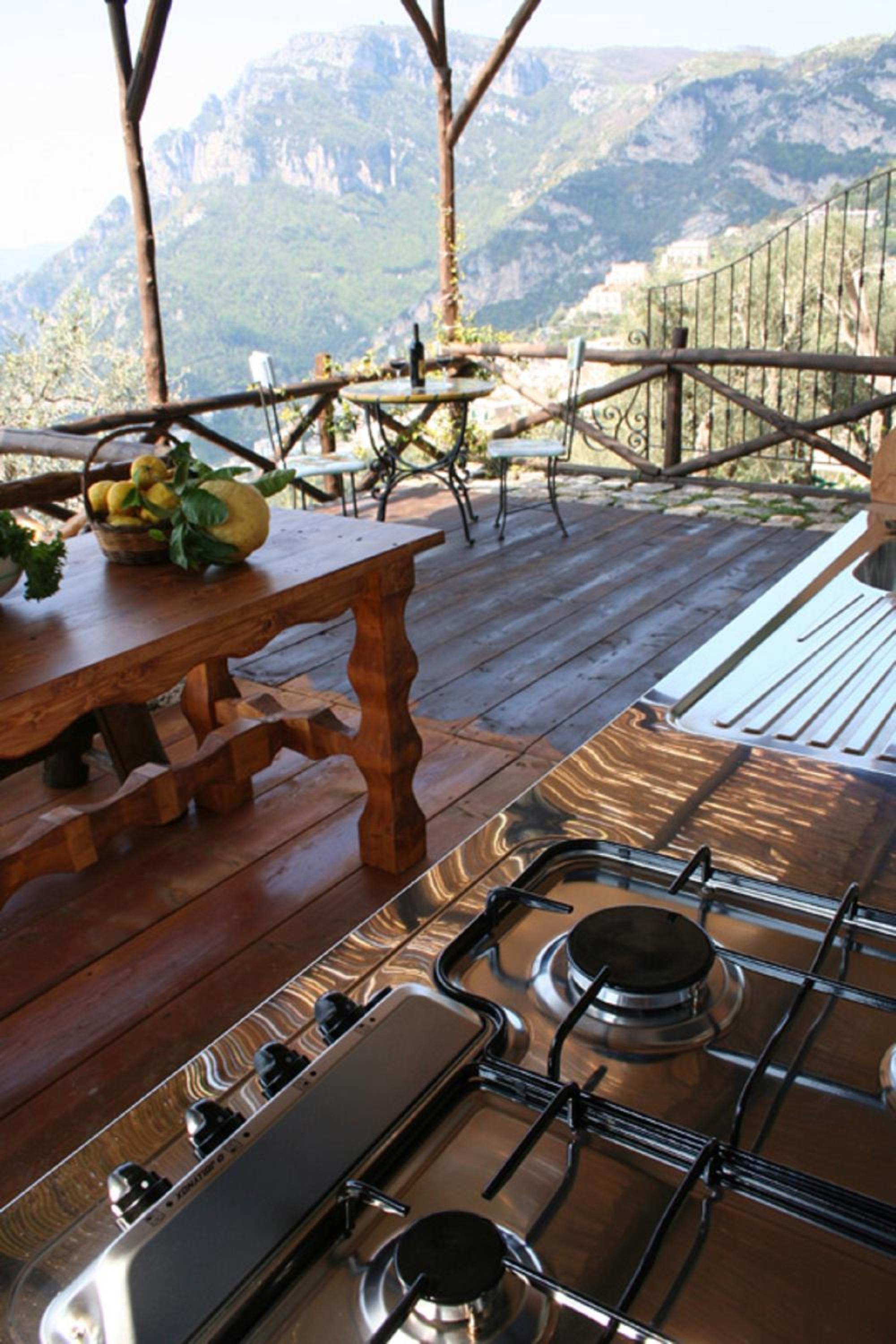 Deluxe Double Room with Balcony, Sea View and Kitchenette photo 3