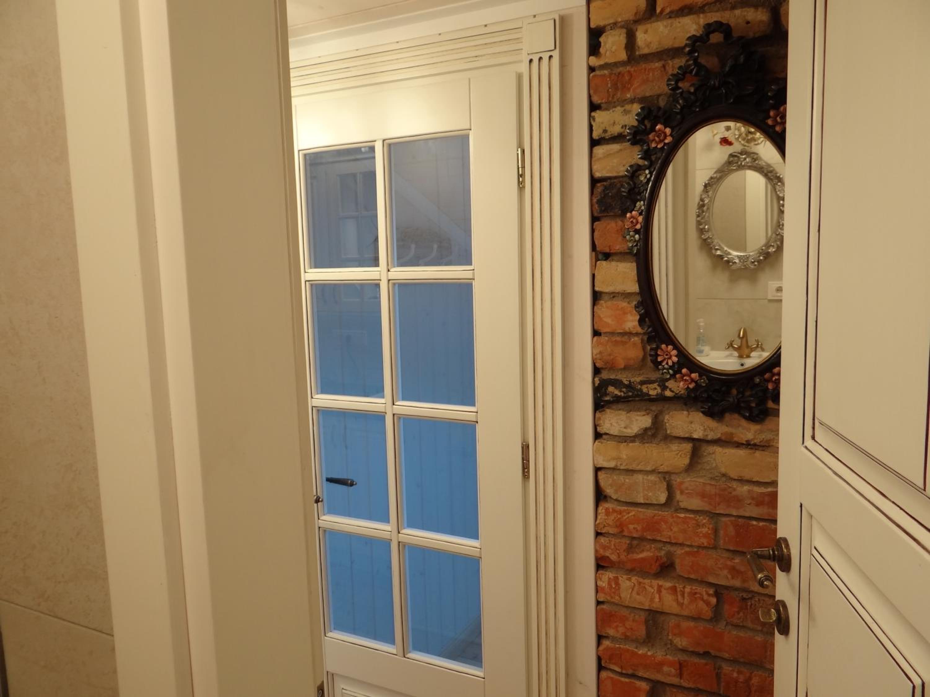 Two-Bedroom Apartment - Photo 19