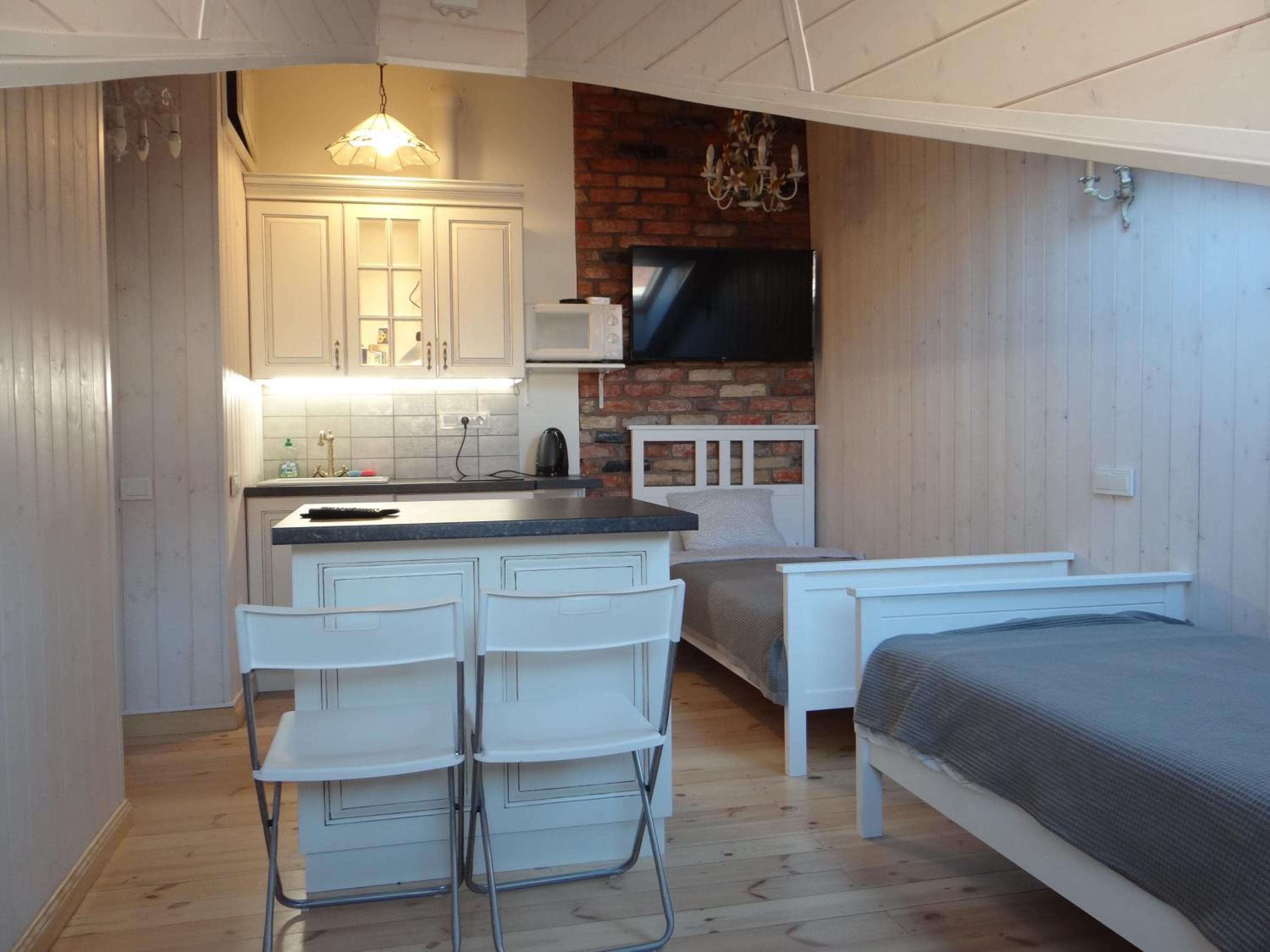 Two-Bedroom Apartment - Photo 20
