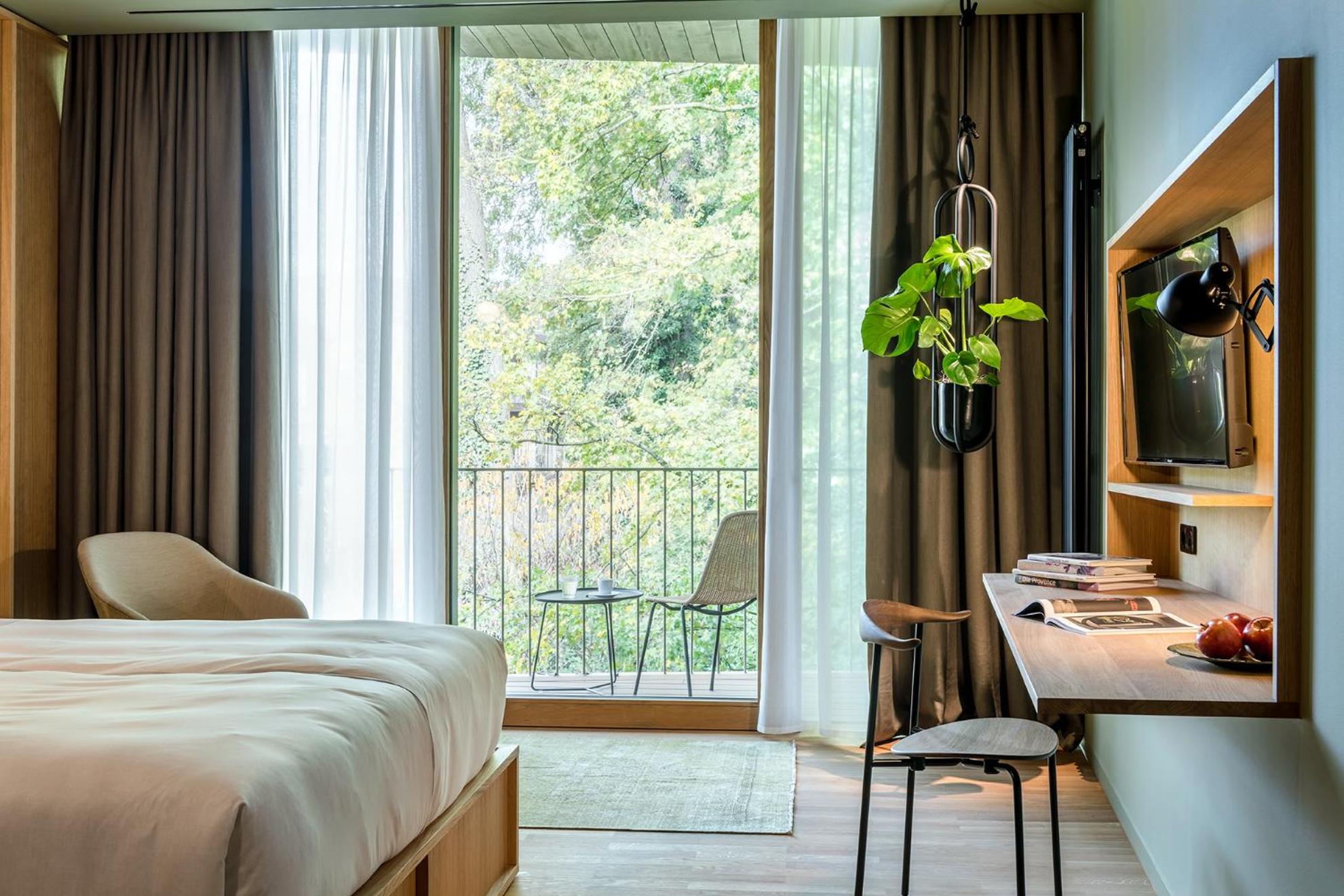 Doppelzimmer mit Balkon im Nebengebäude  - Photo 3