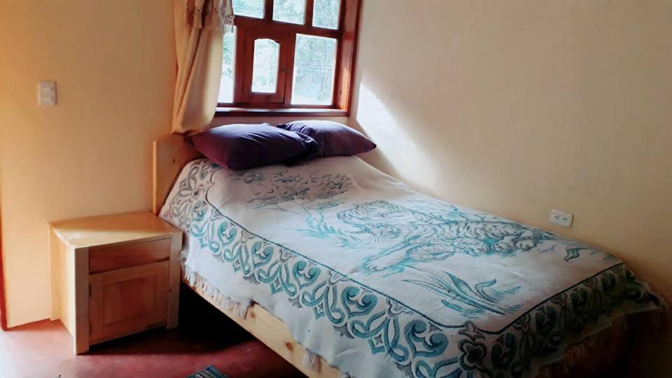 Economy Triple Room with Shared Bathroom
