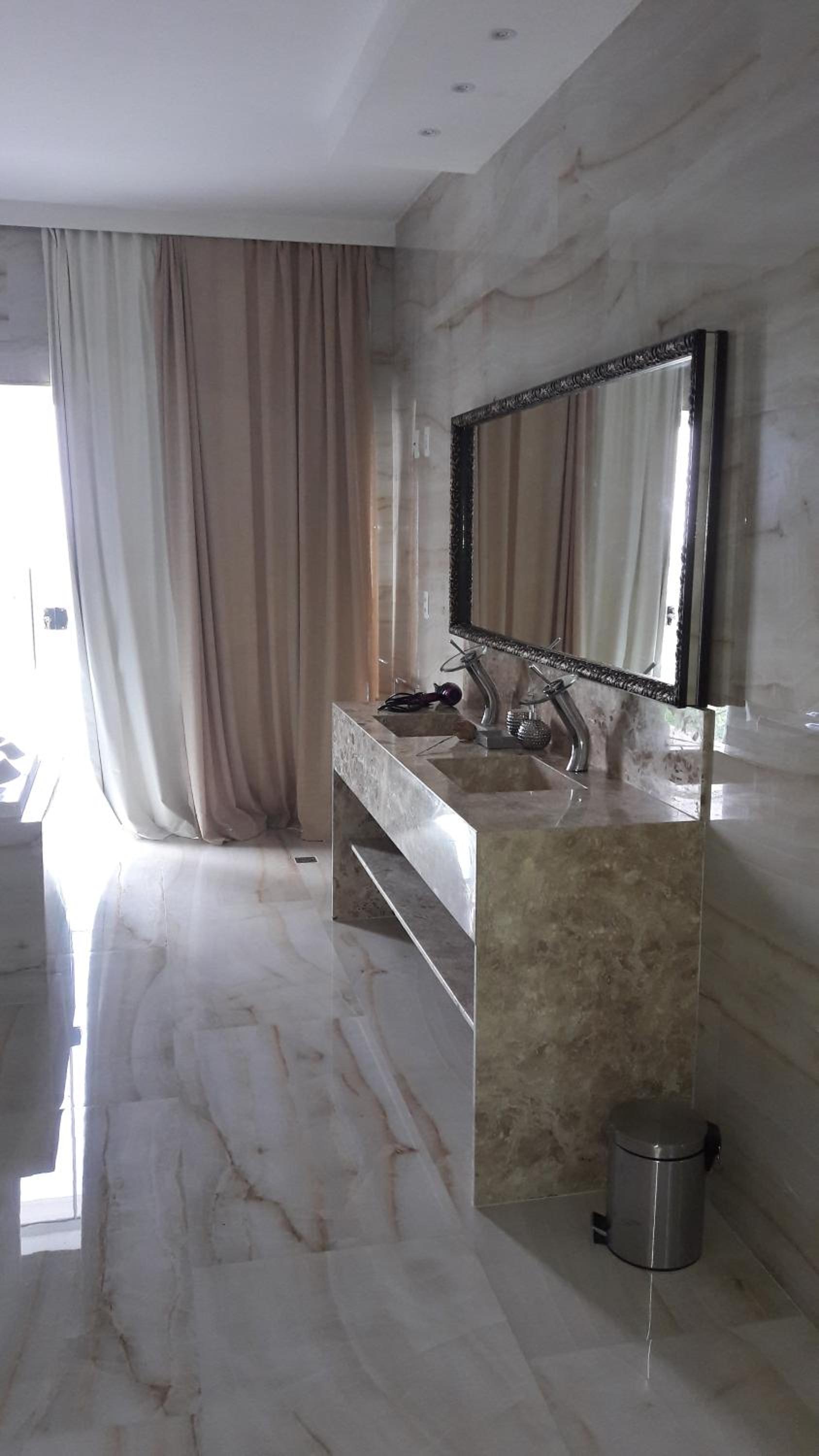 Deluxe Double Room with Balcony and Sea View - Photo 8