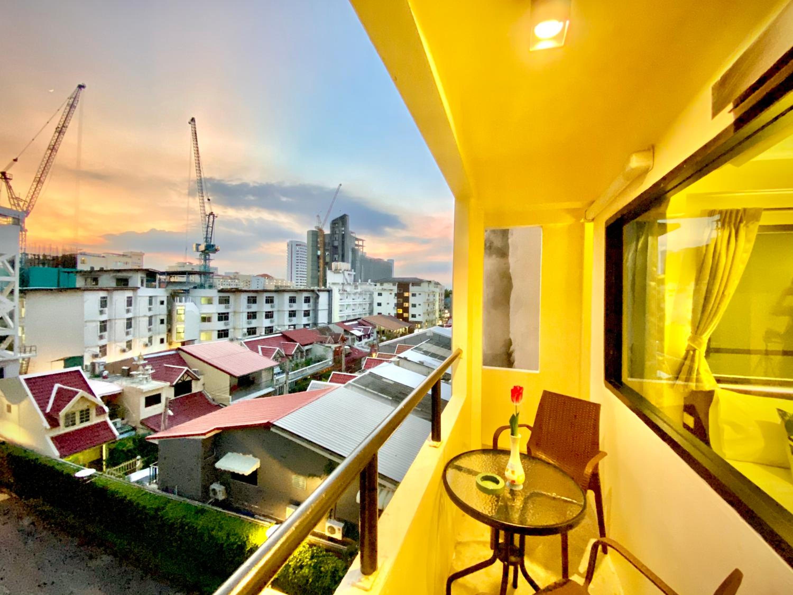Standard Double Room - Photo 6