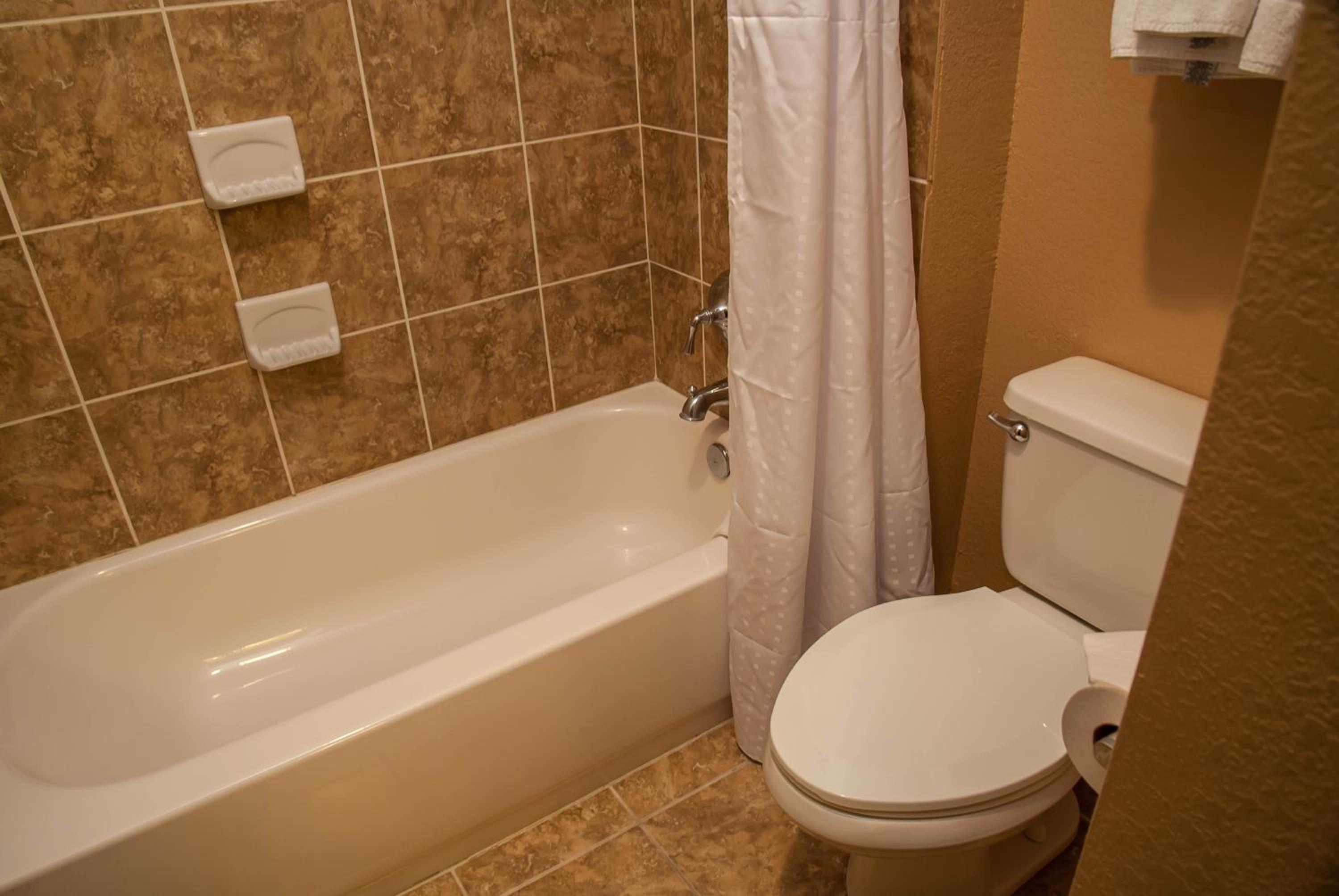 Standard King Room - Photo 2