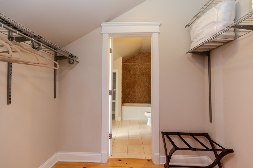 Family Suite photo 2