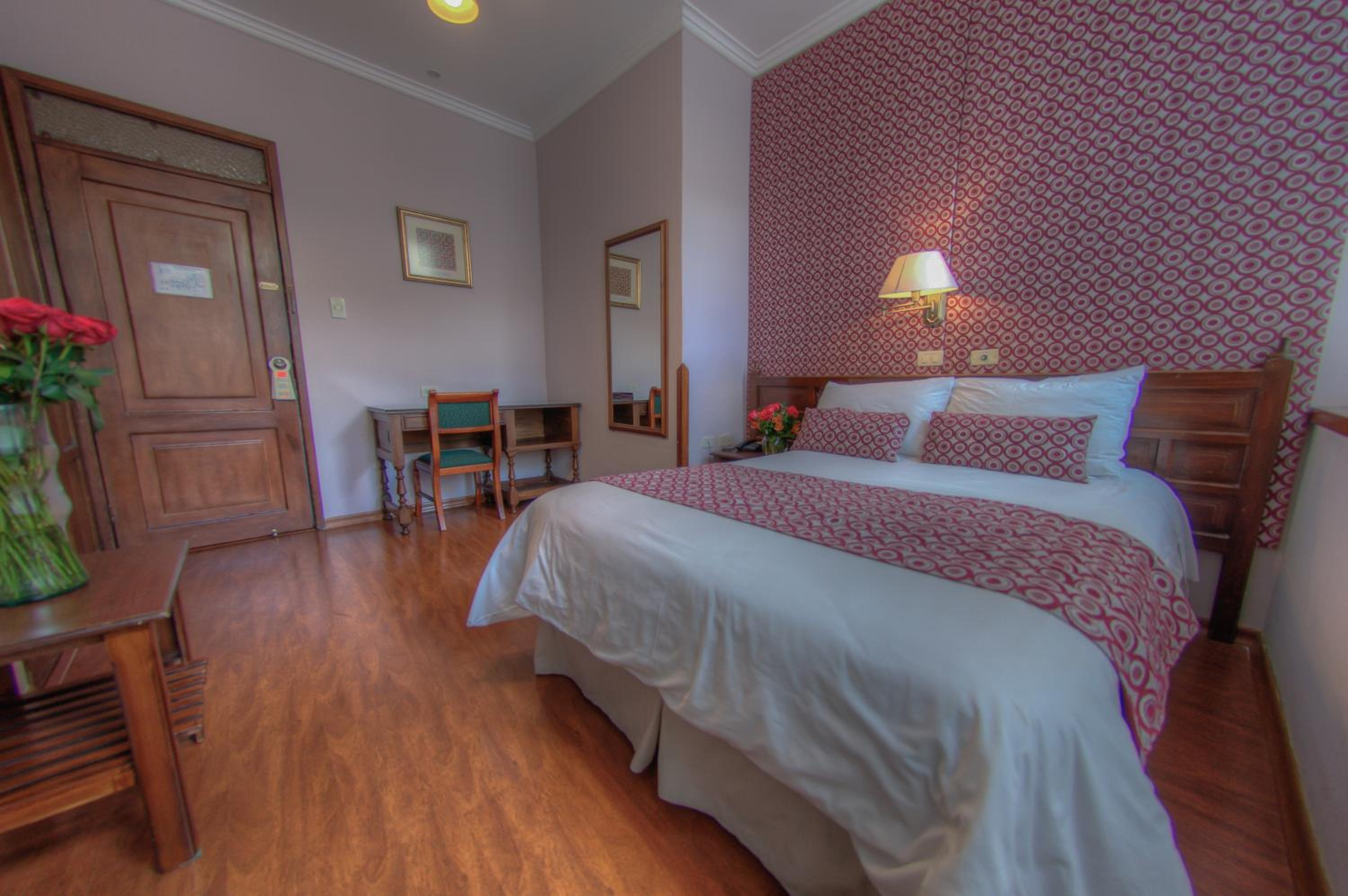 Single Room photo 2