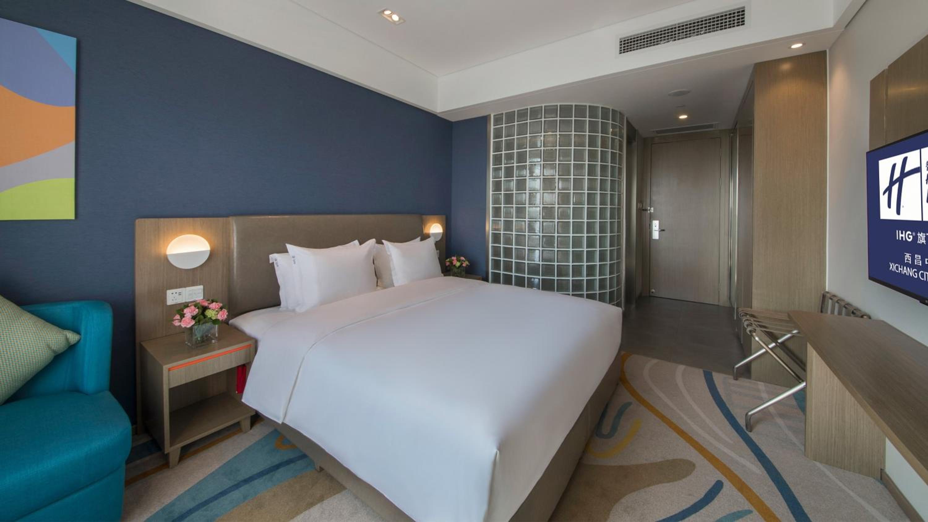Standard King Room - Photo 1