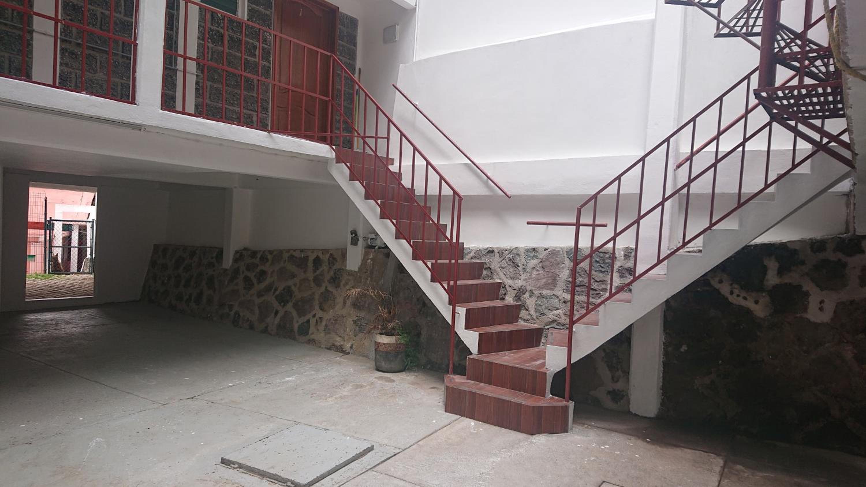 One-Bedroom Apartment - Photo 19
