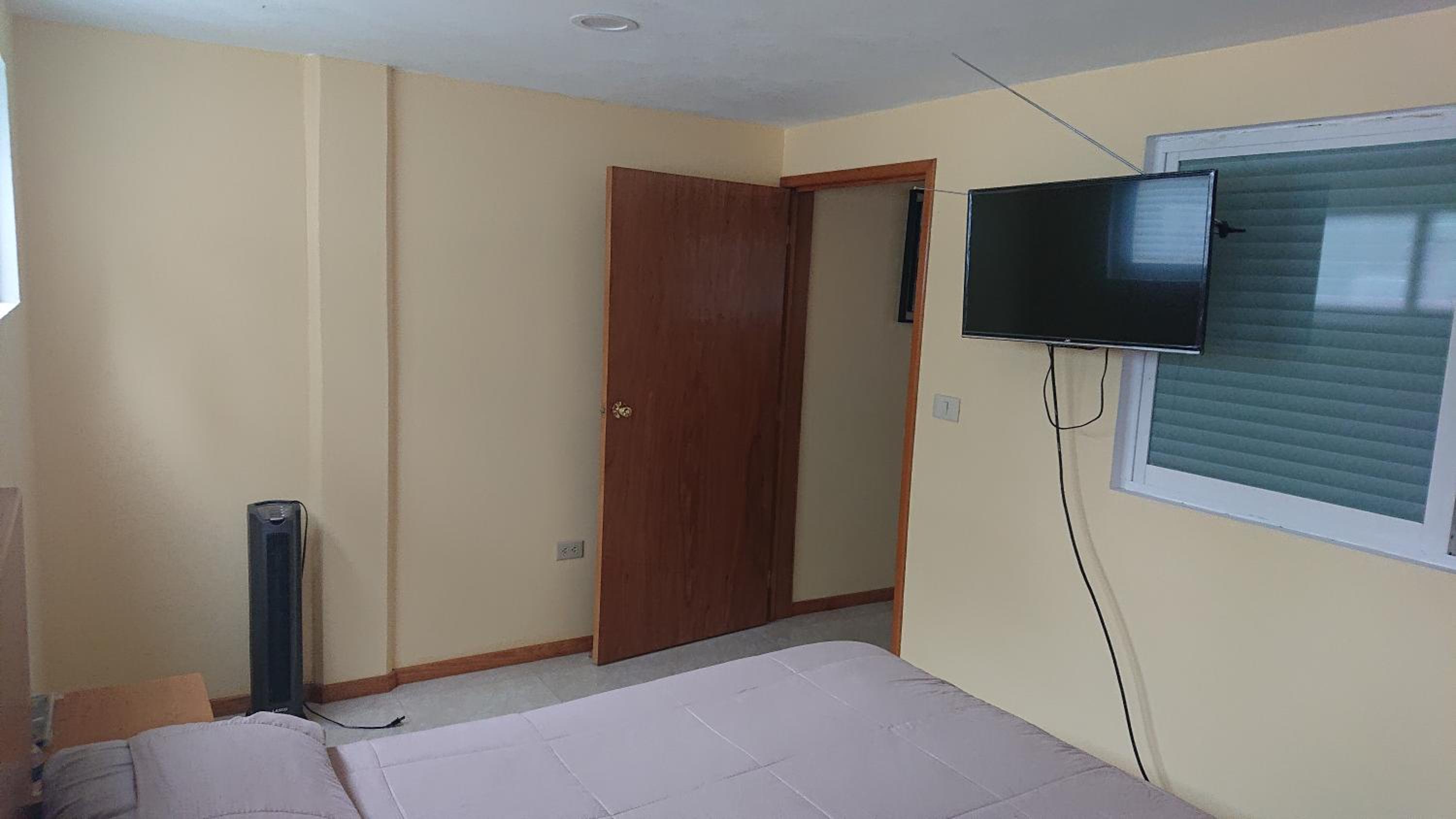 One-Bedroom Apartment - Photo 15