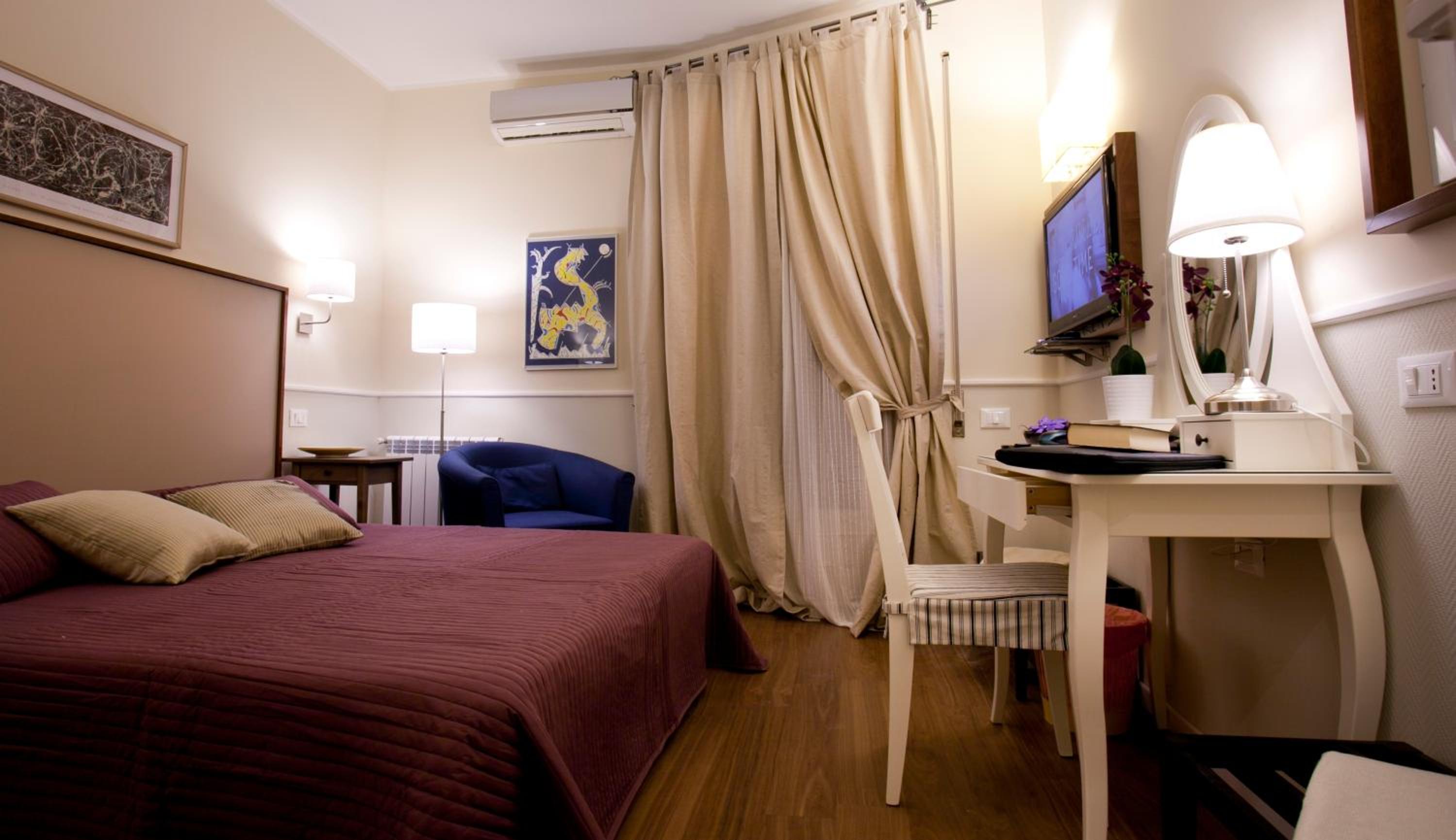 Double Room photo 2