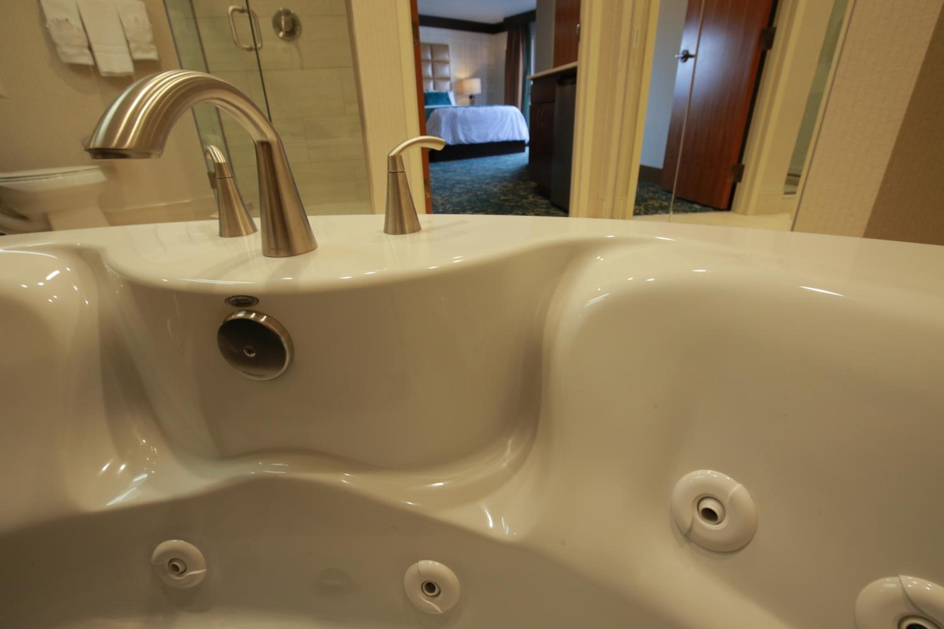 Deluxe Junior Suite