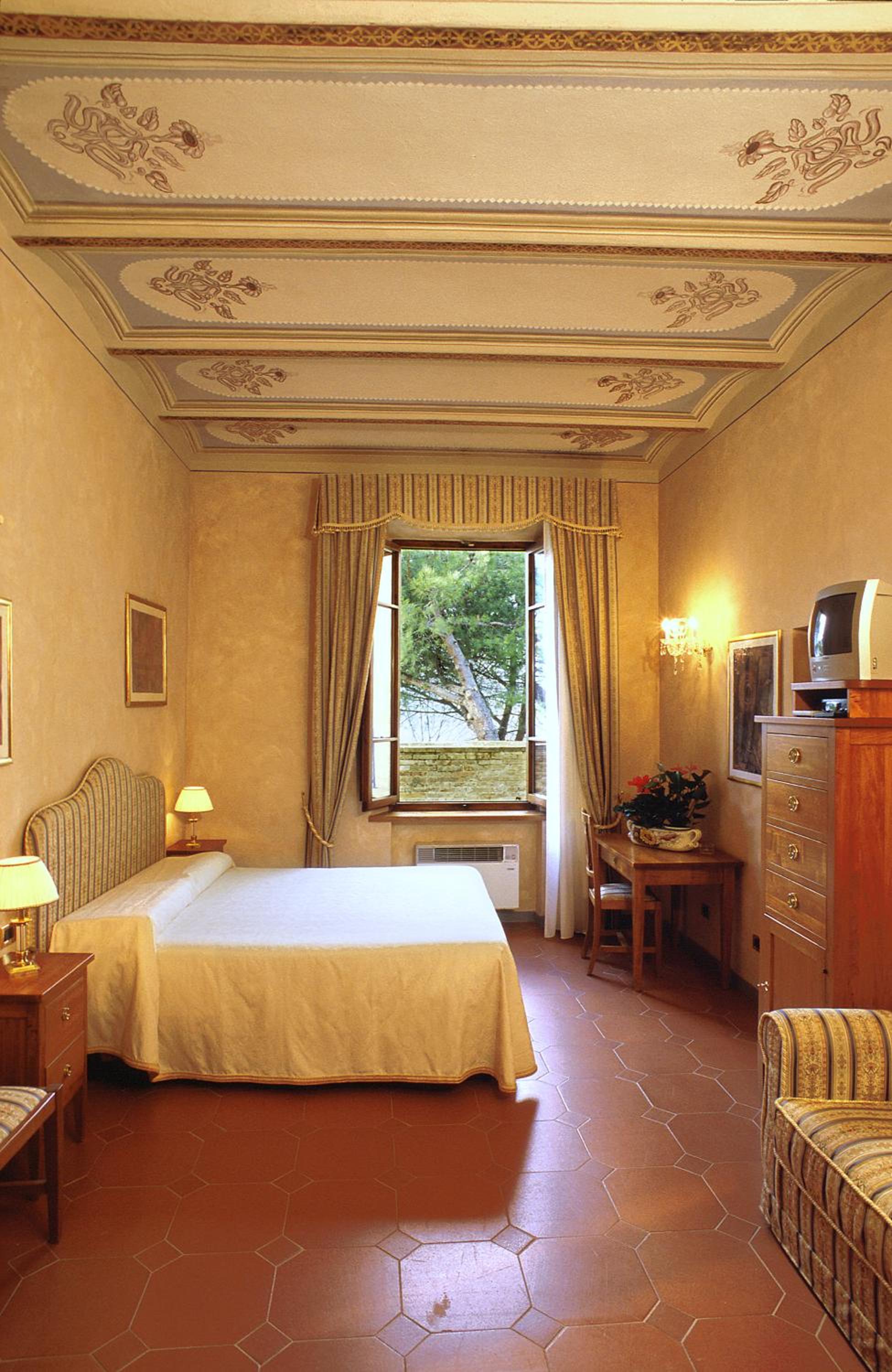 Quadruple Room - Photo 2