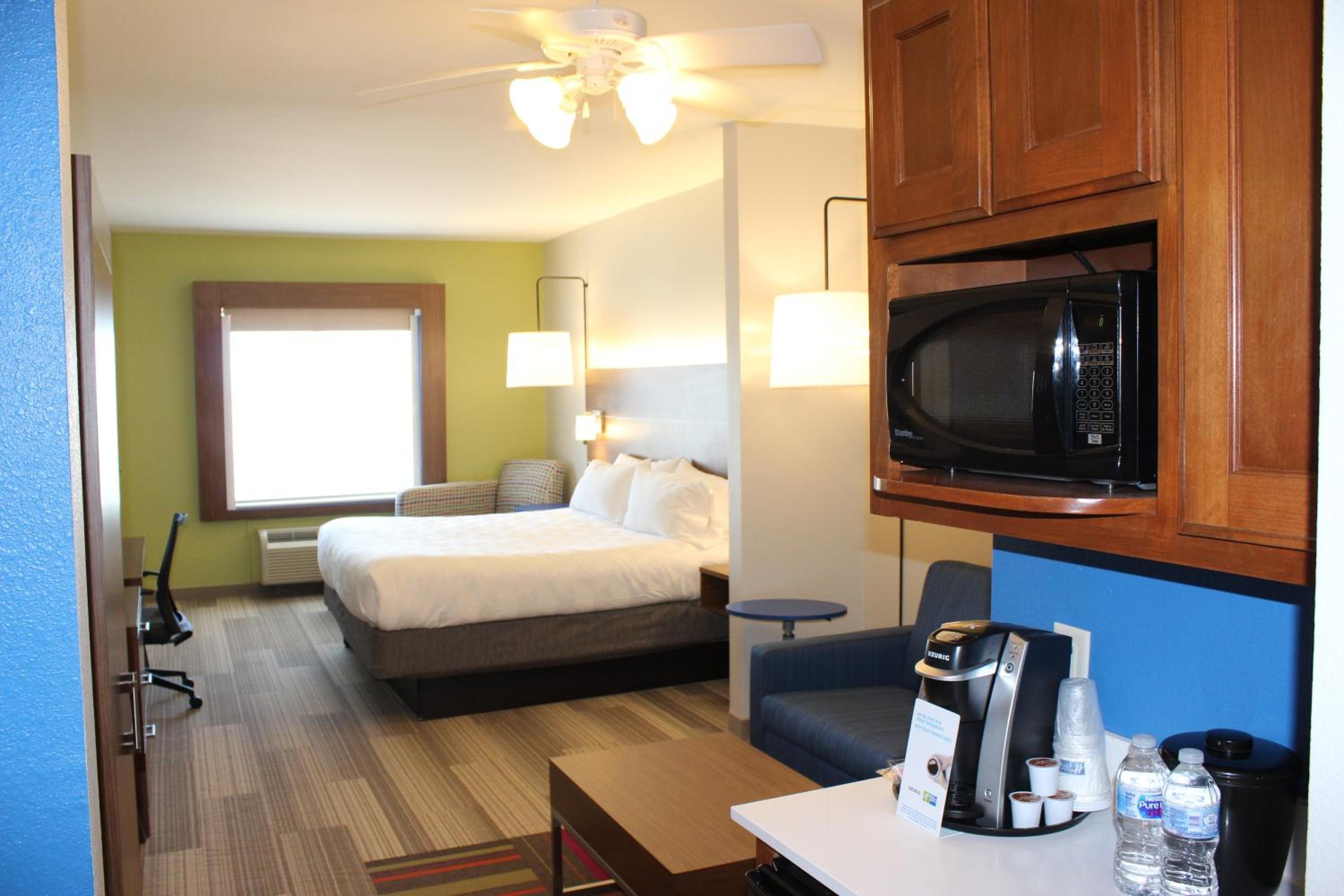 King Suite - Photo 4