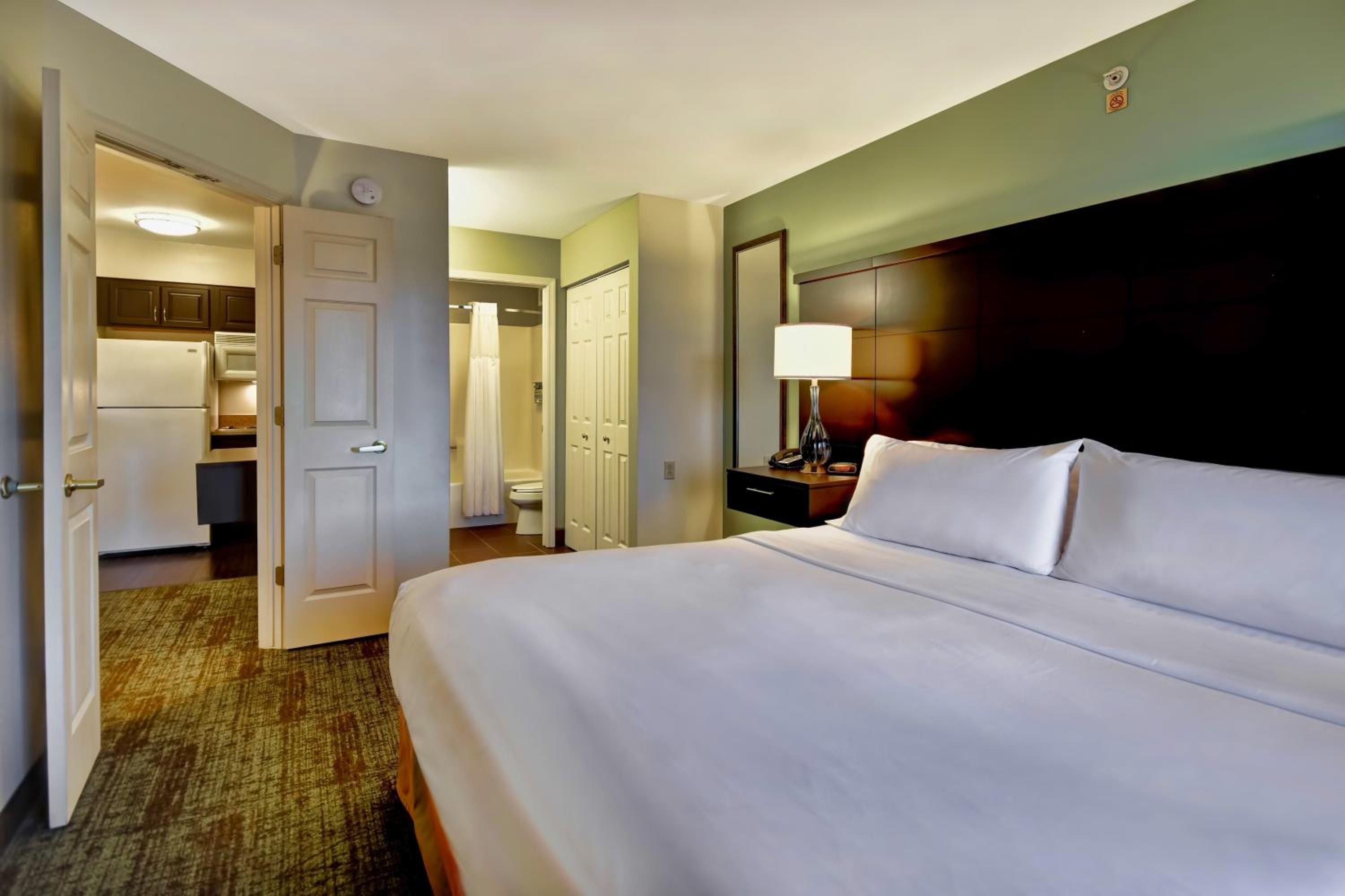 One-Bedroom King Suite - Photo 1