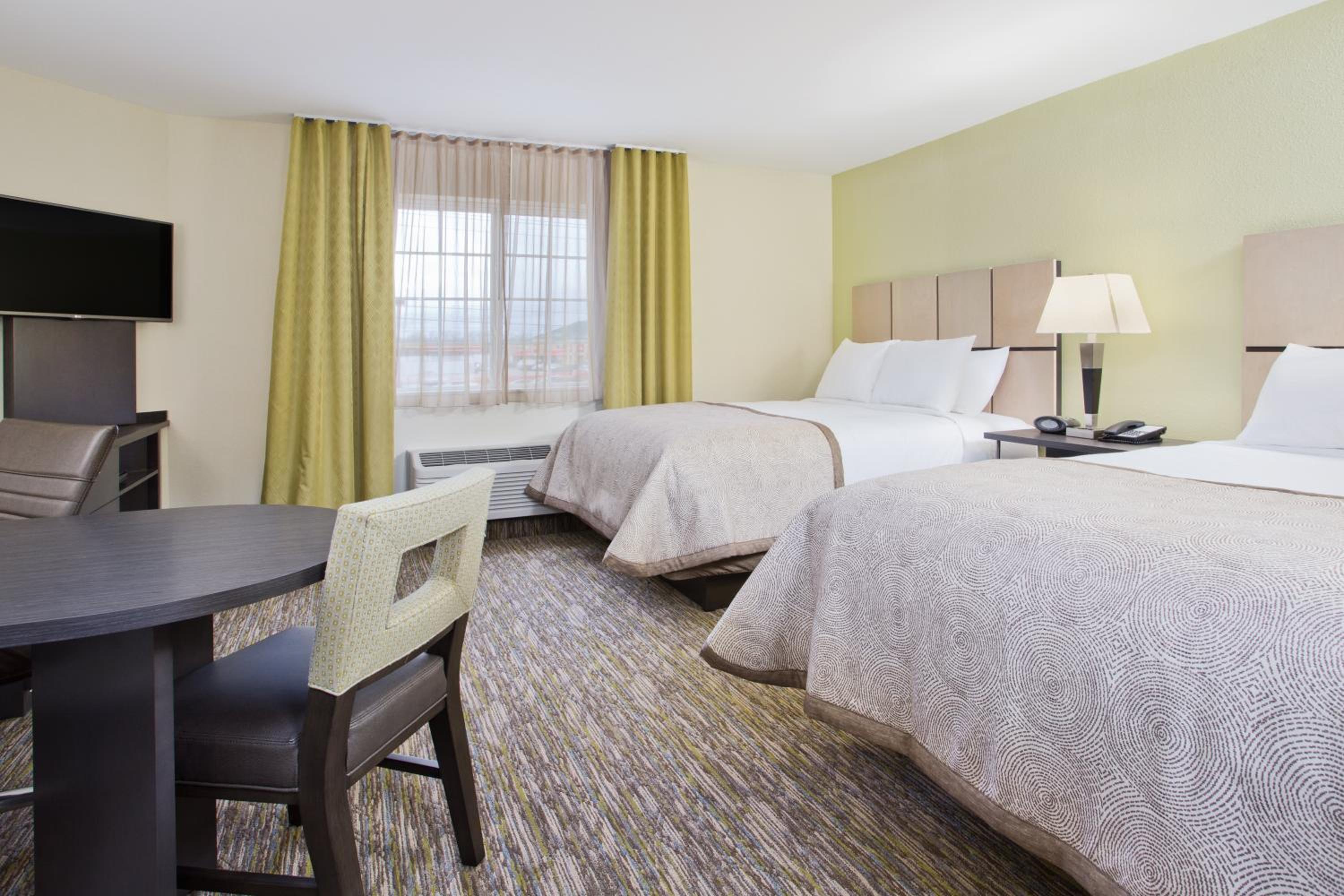 Studio Suite with Two Queen Beds photo 1
