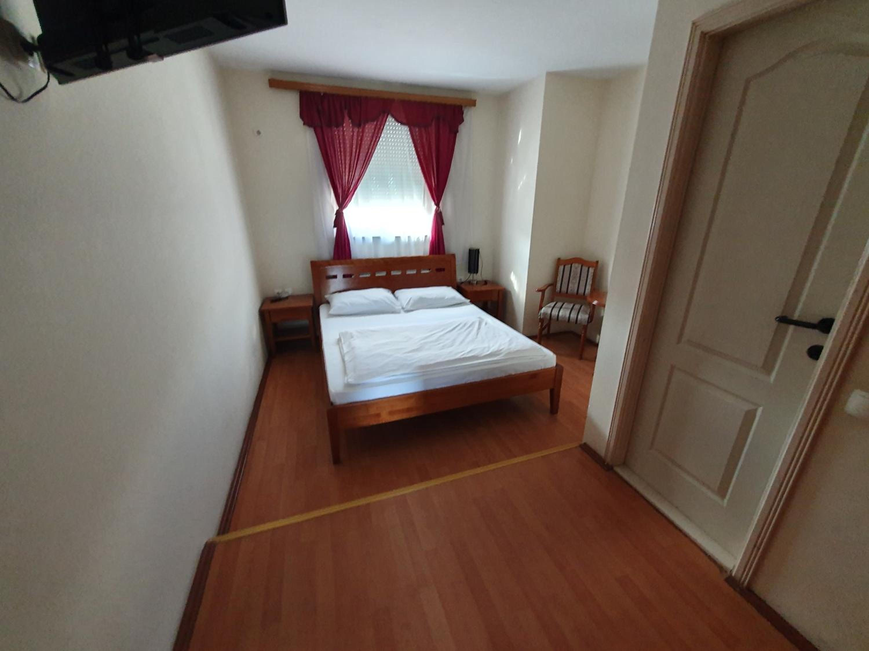 Deluxe Single Room photo 3