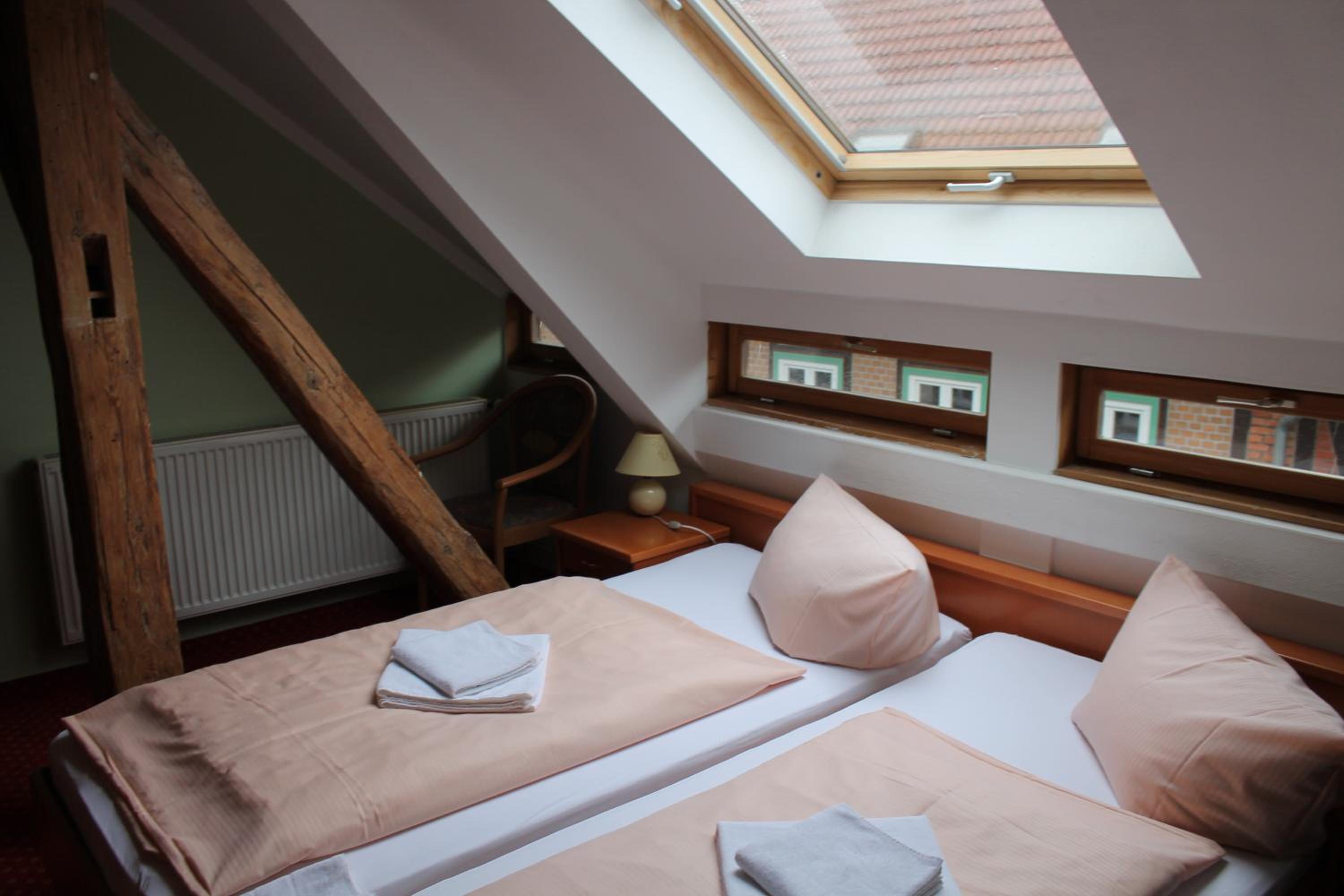 Economy Single Room