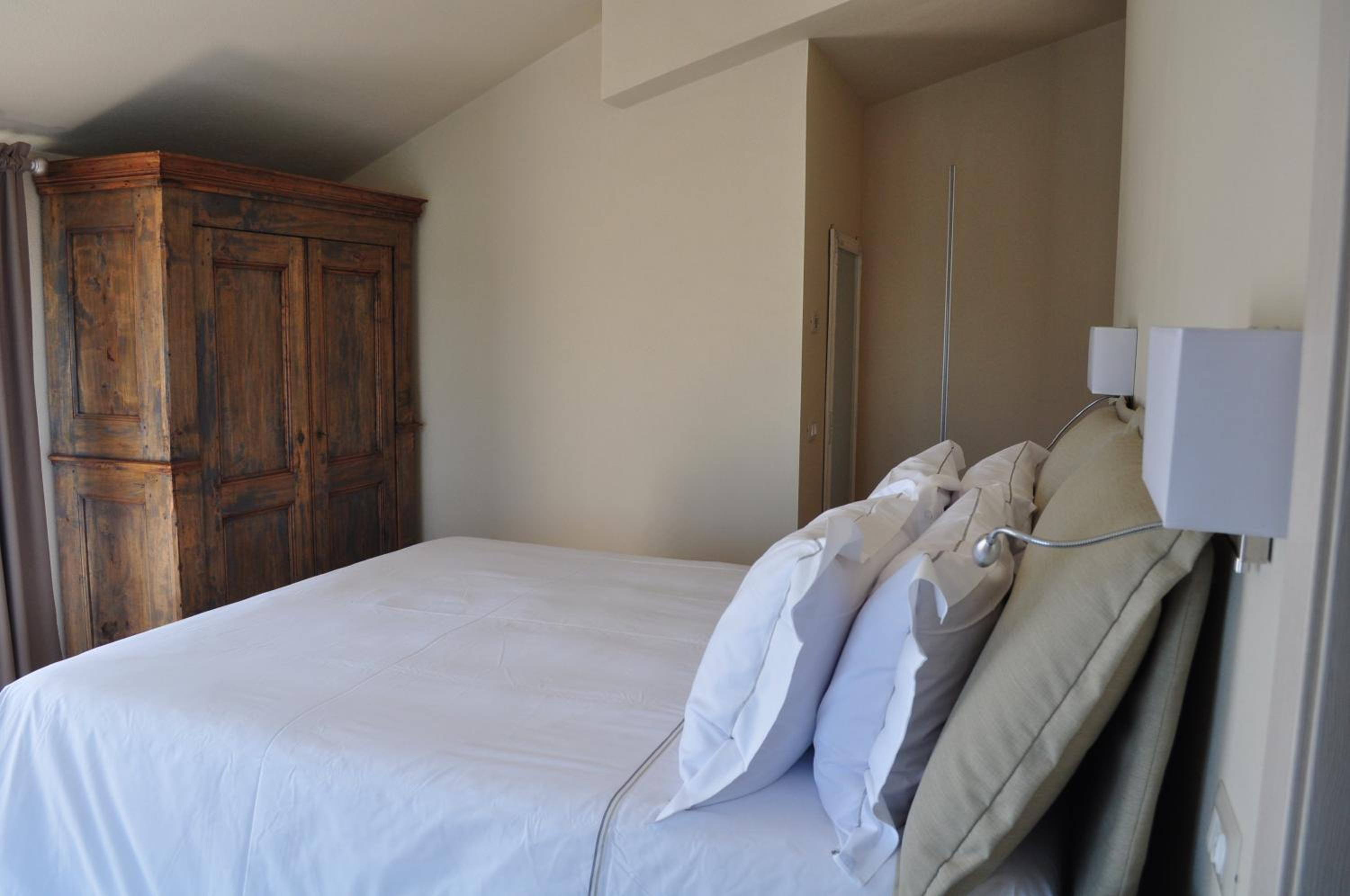 Double Room with Balcony photo 1