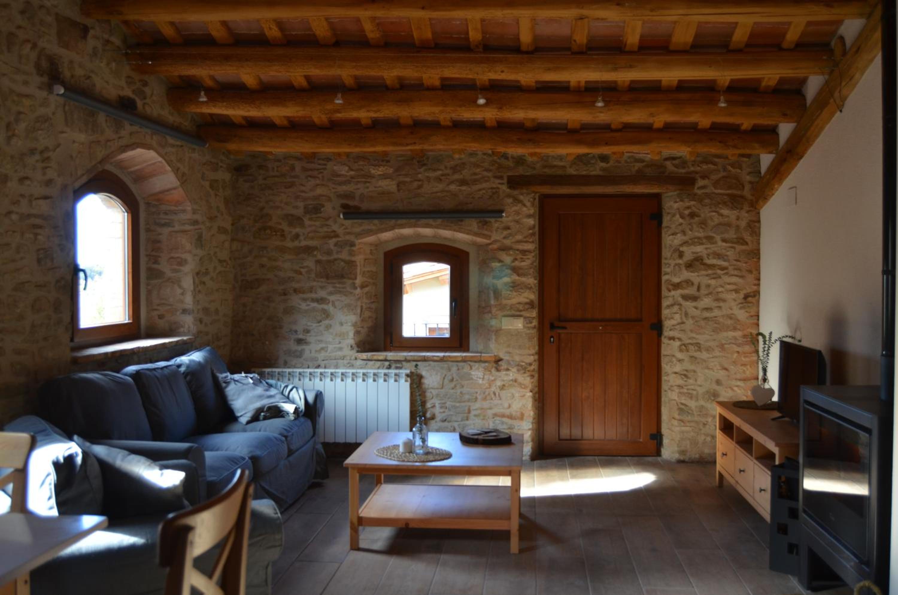 Two-Bedroom Apartment - Photo 4
