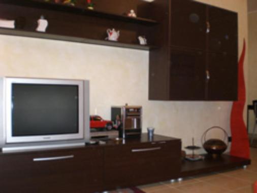 One-Bedroom Apartment - Photo 4