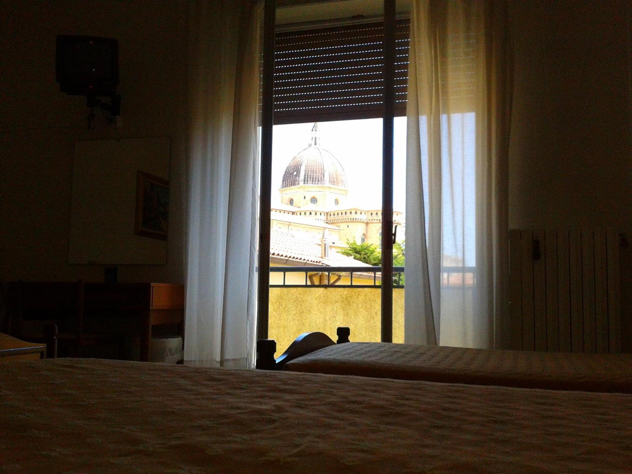Standard Quadruple Room - Photo 4