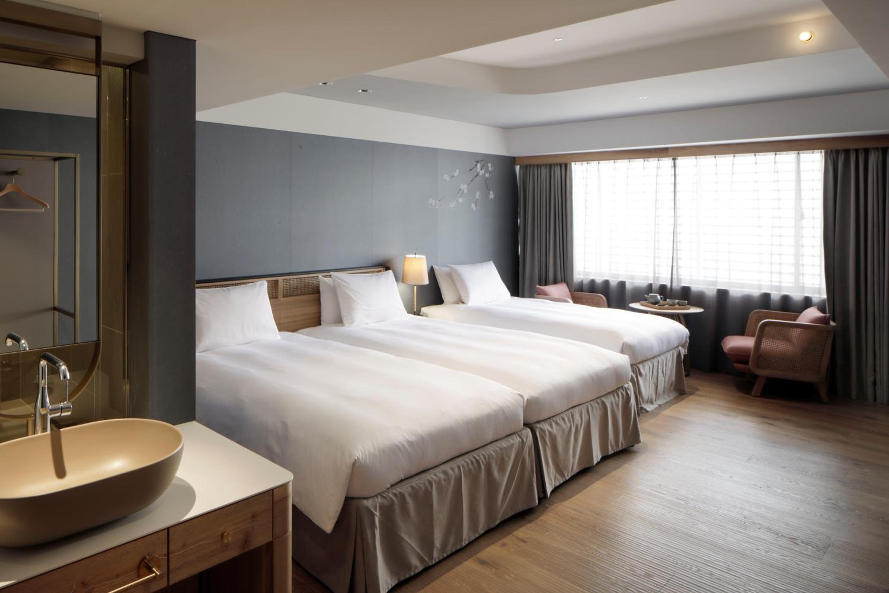 Superior Twin Room - 3 Adults - Photo 1