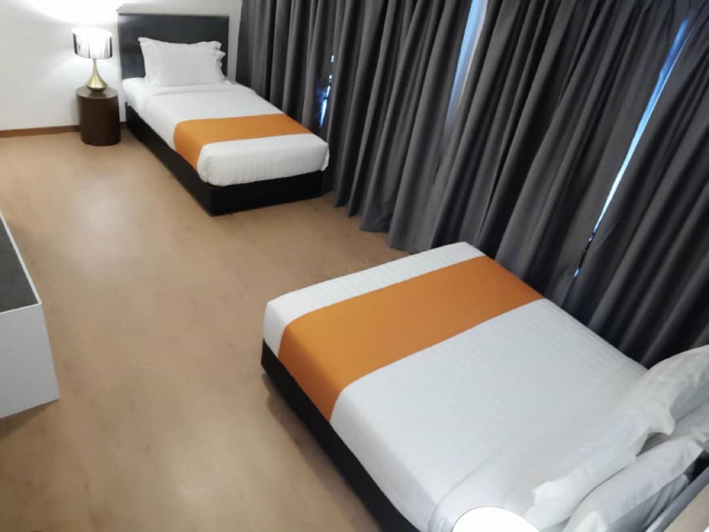 Deluxe Triple Room photo 2