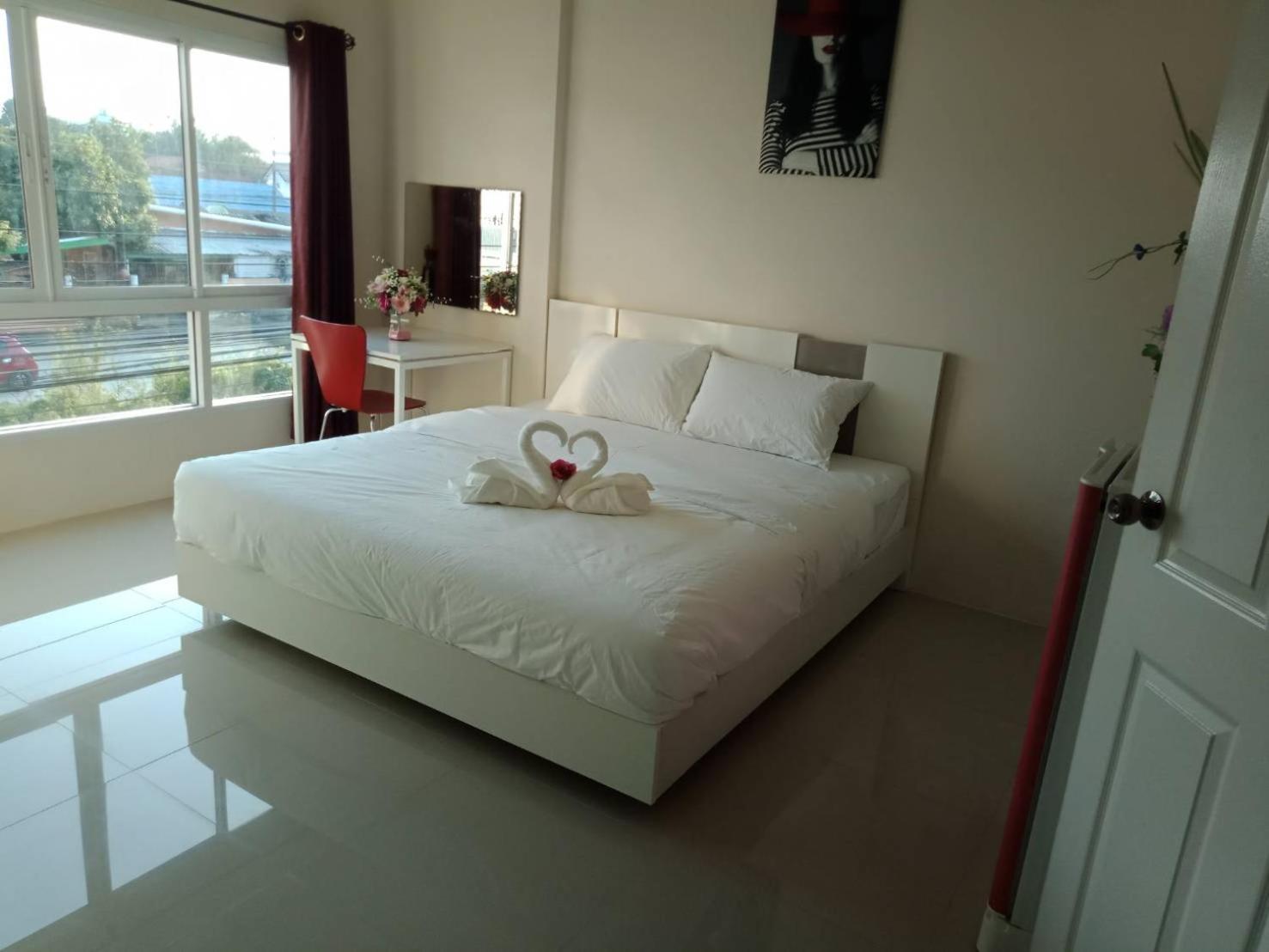 Budget Triple Room - Photo 6