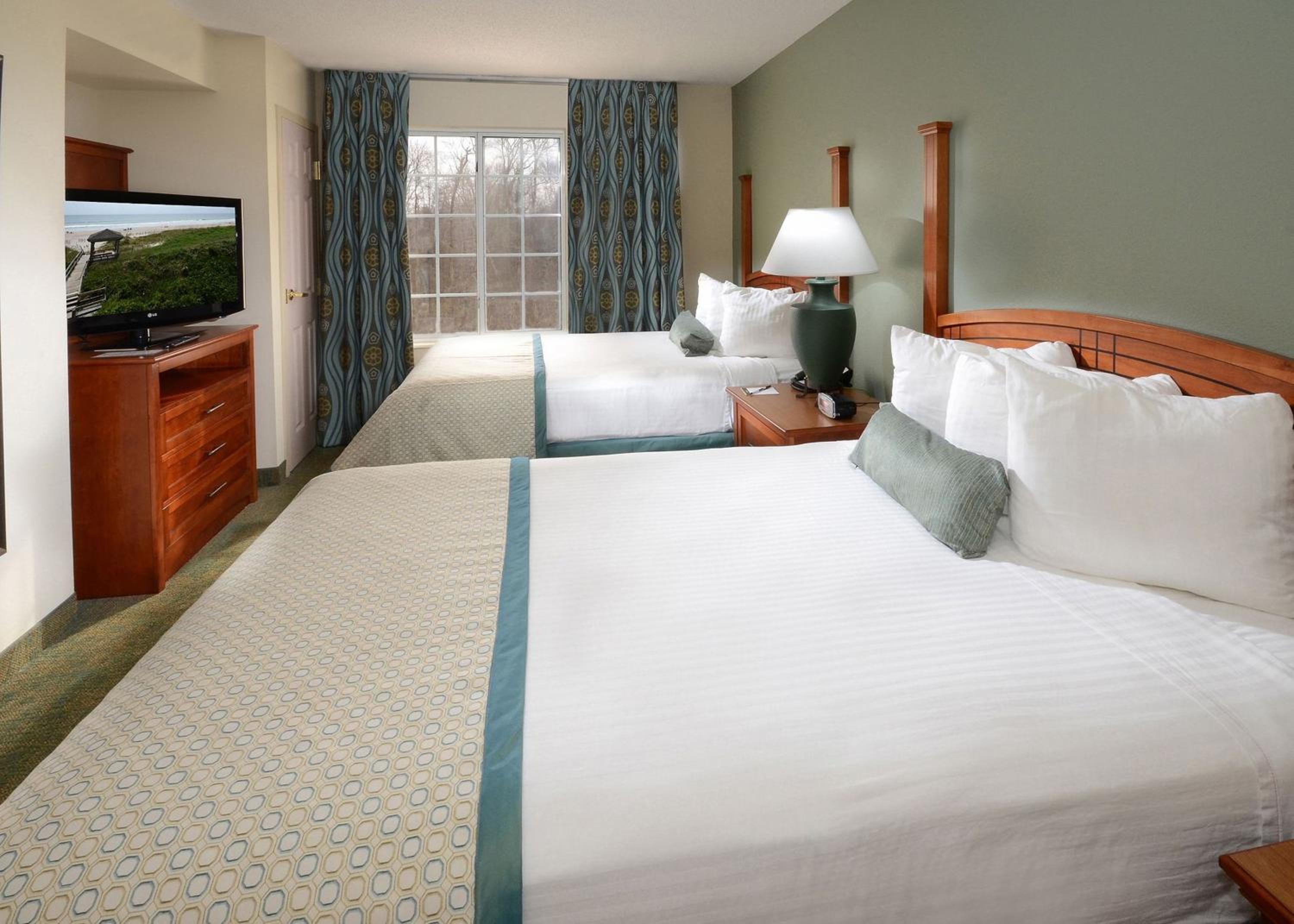 One-Bedroom Double Suite - Photo 1