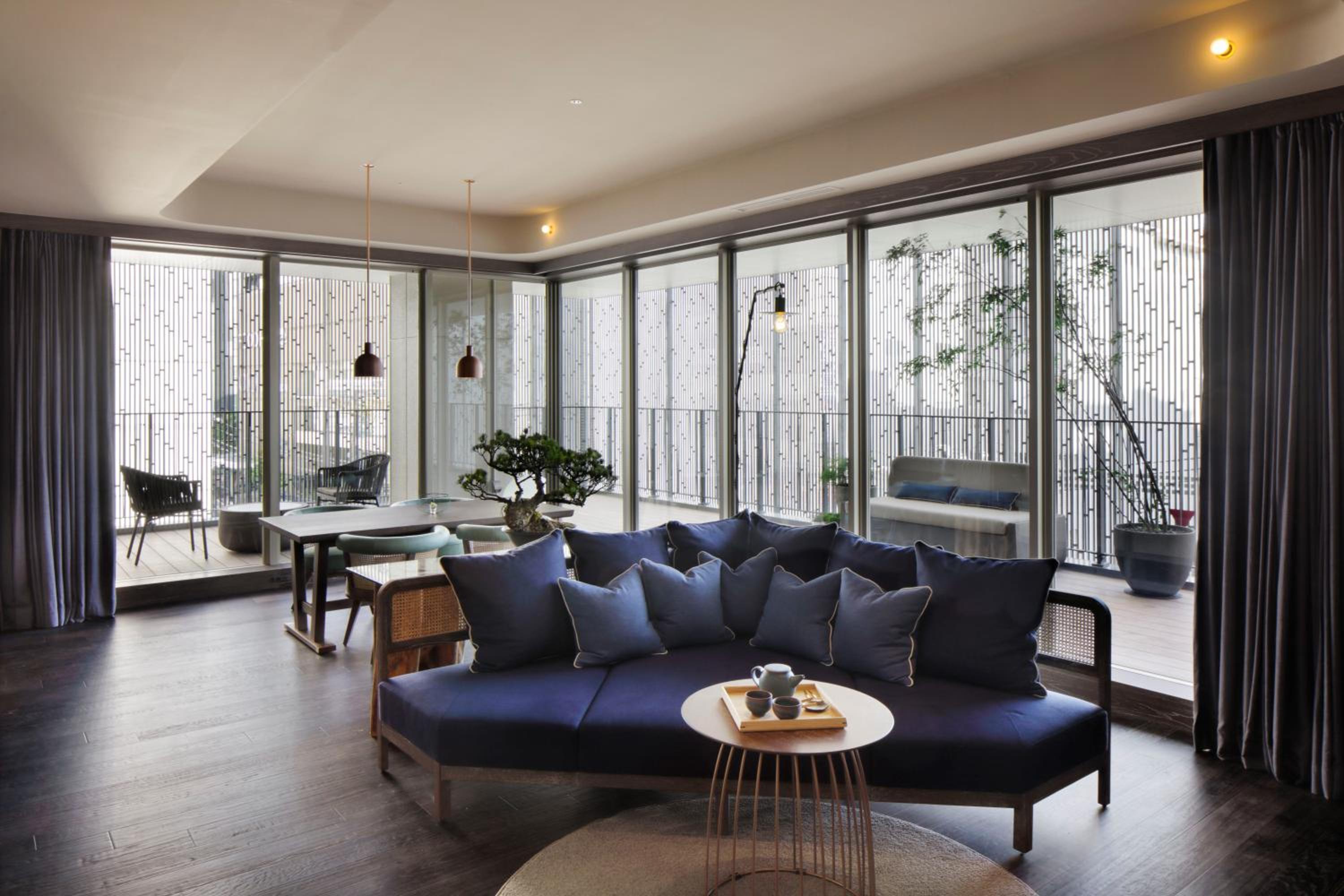 The Good Nature Suite with Lounge Access - Photo 1