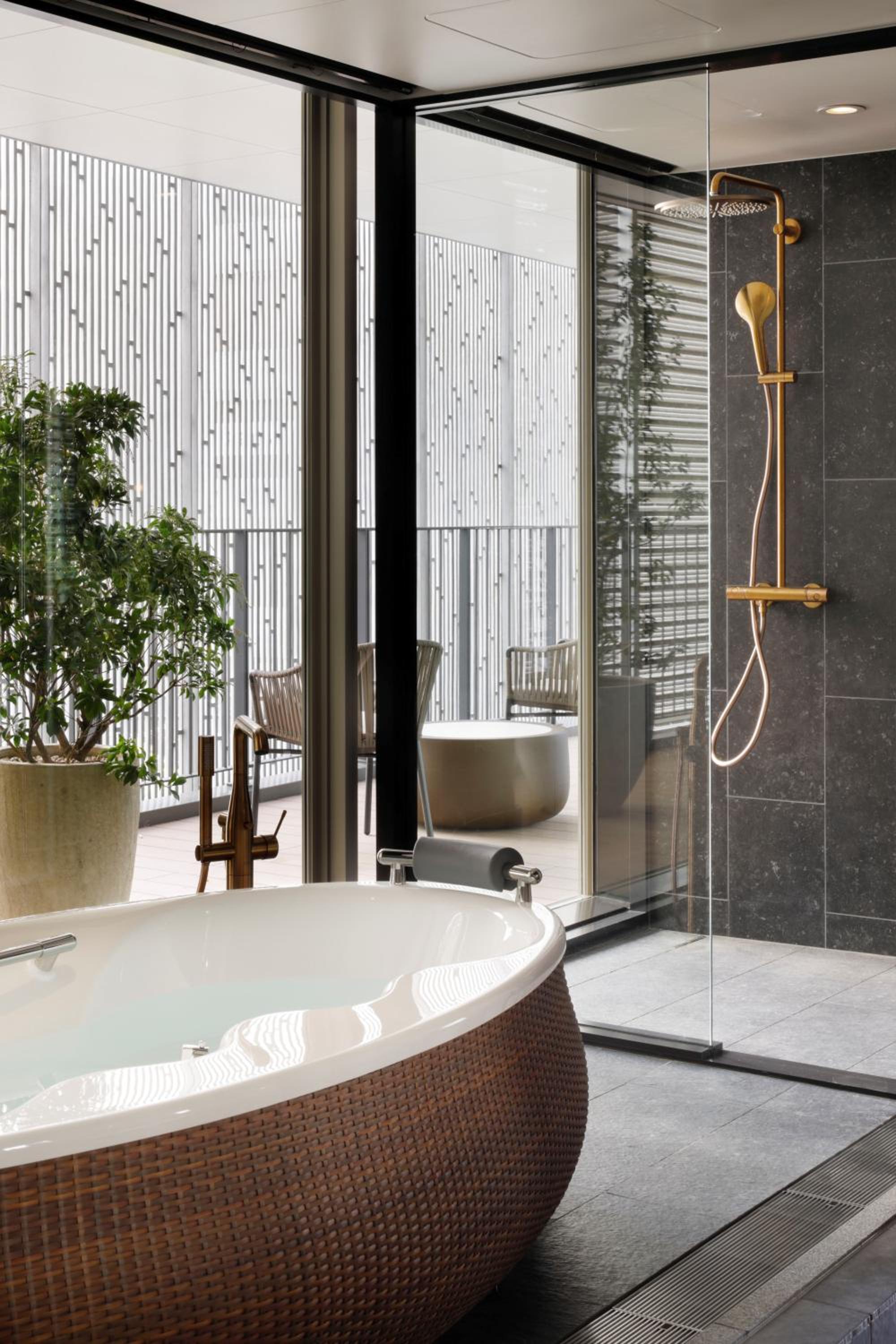 The Good Nature Suite with Lounge Access - Photo 8