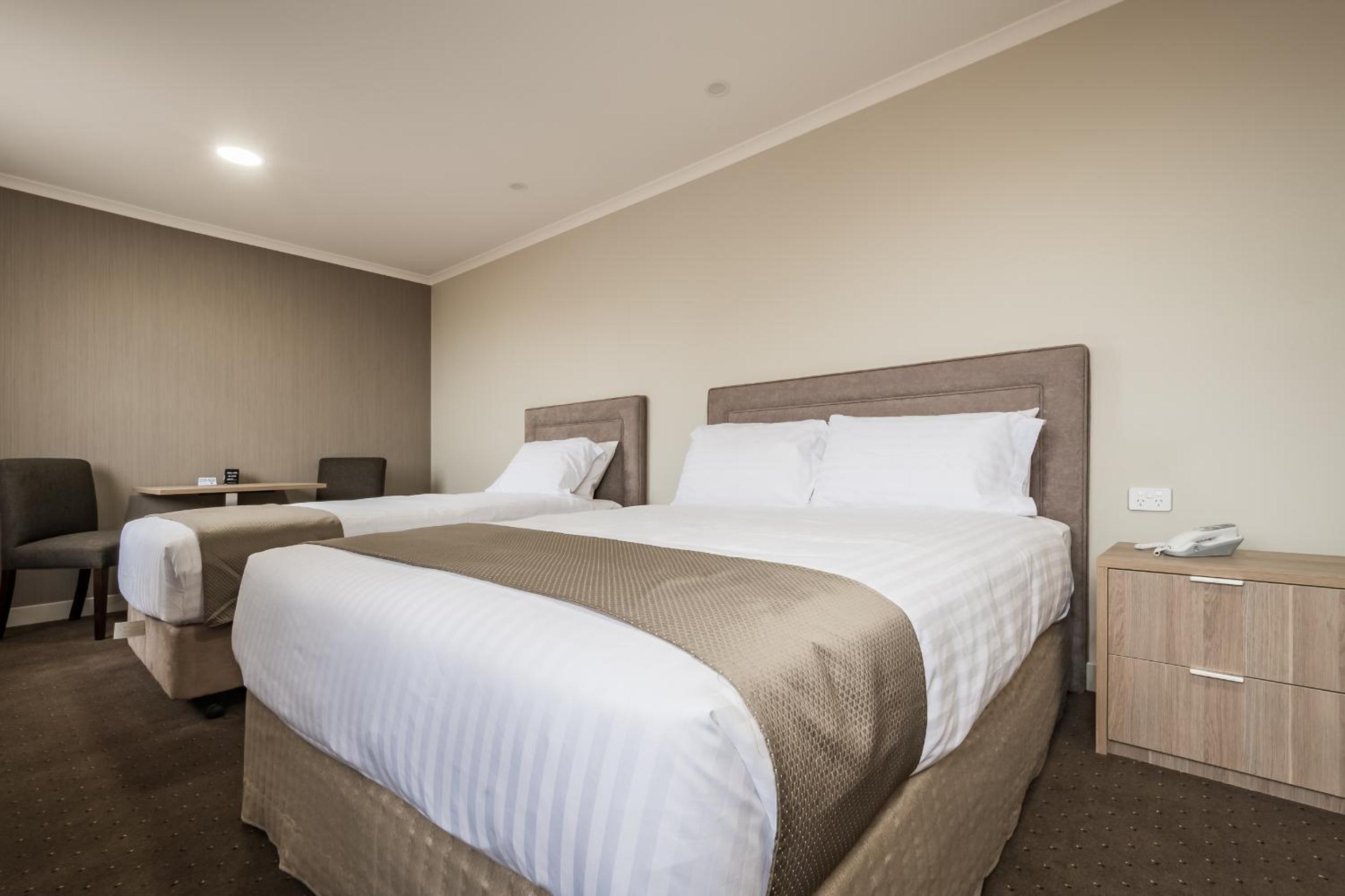Superior Double or Twin Room photo 3