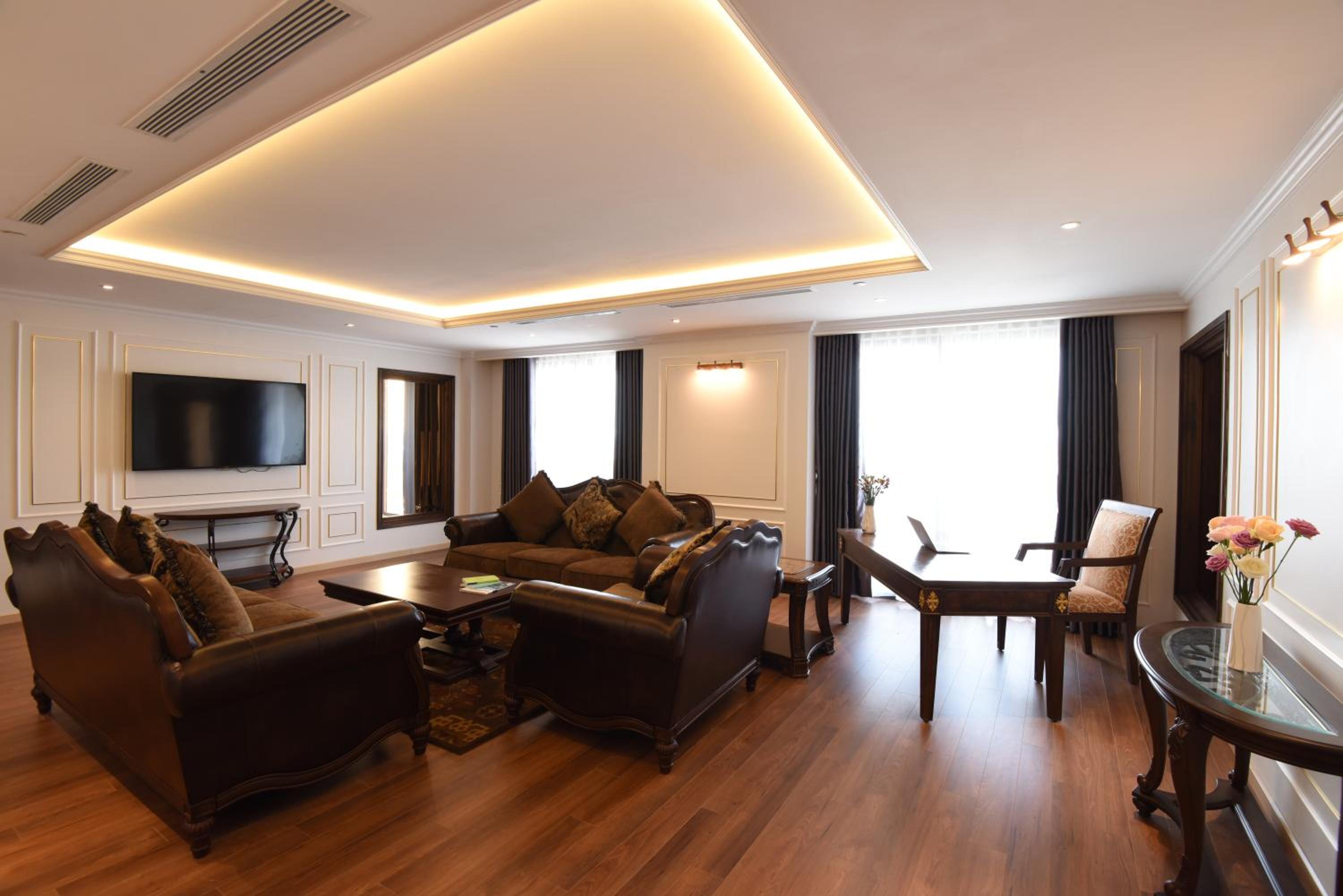 Presidential Suite photo 2