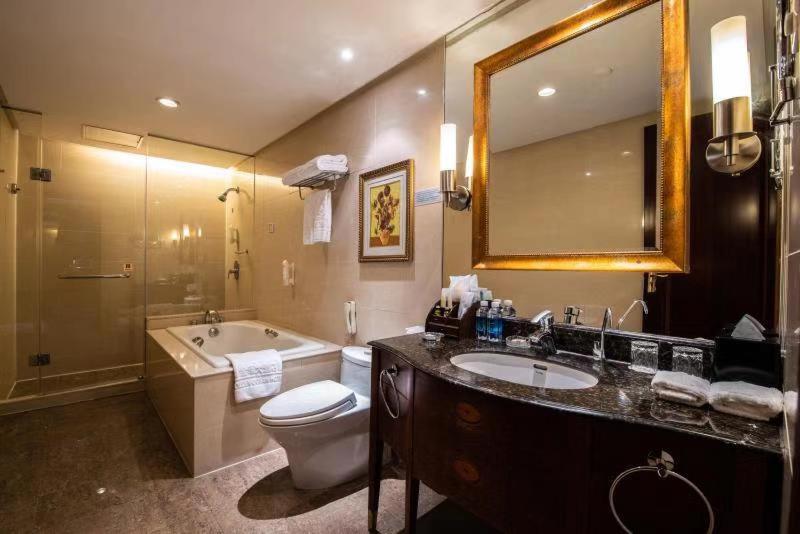 Executive King Room photo 2