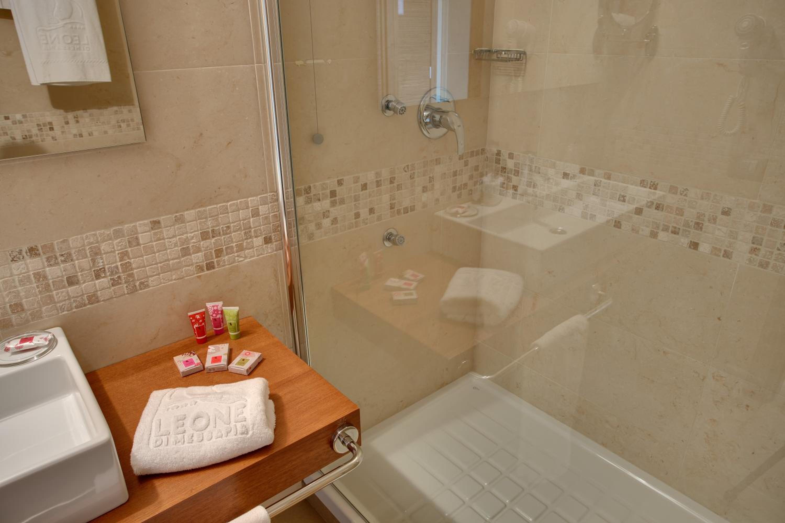 Comfort Triple Room - Photo 3
