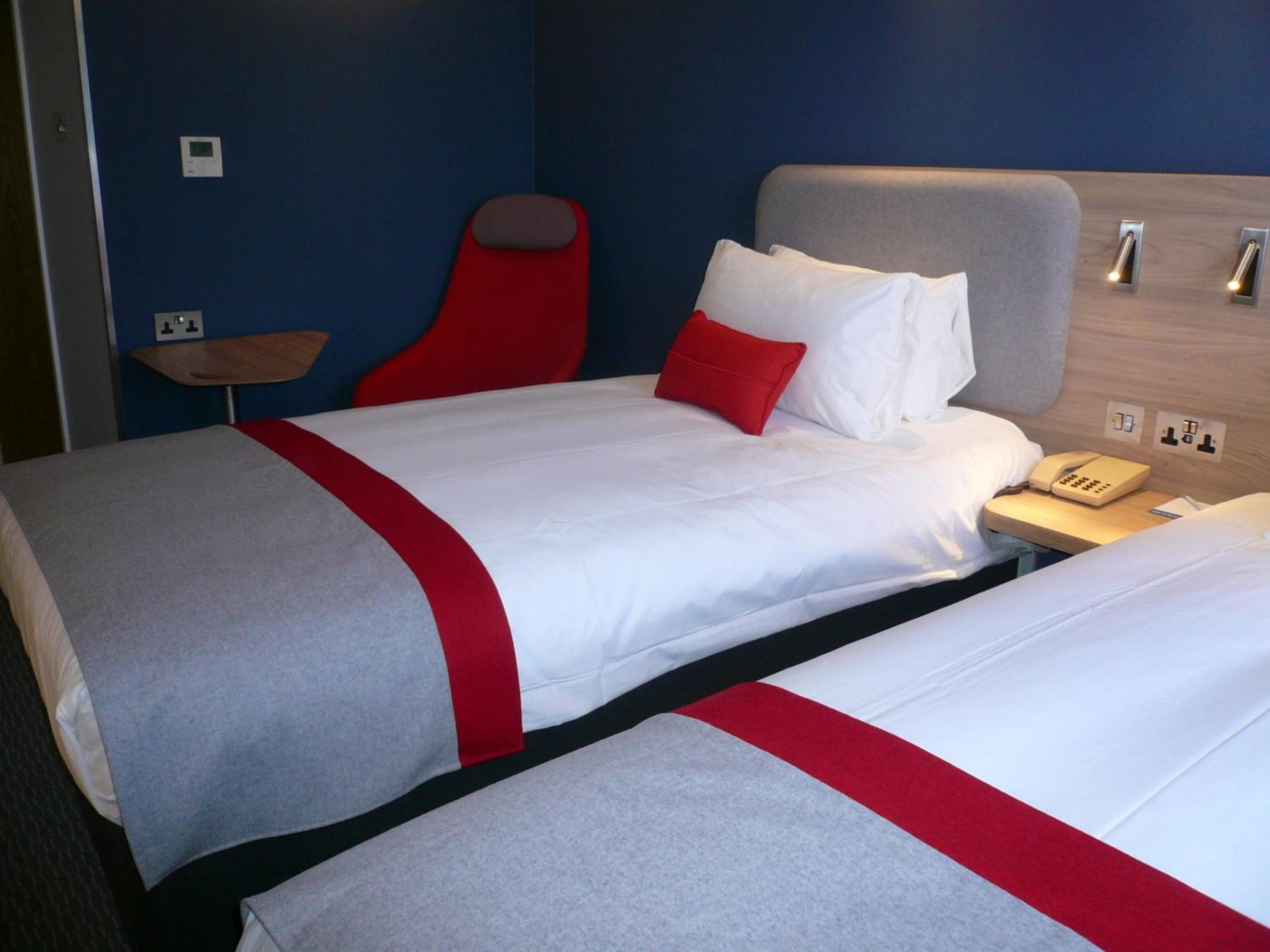 Standard Twin Room photo 1