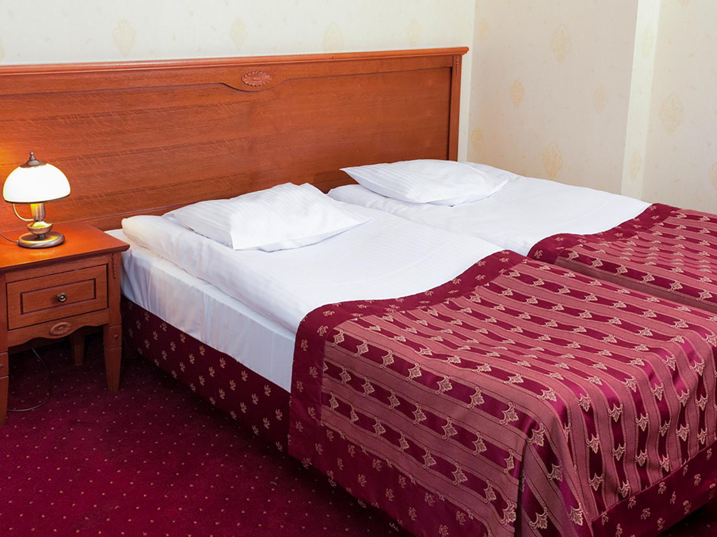 Twin Room - Photo 7