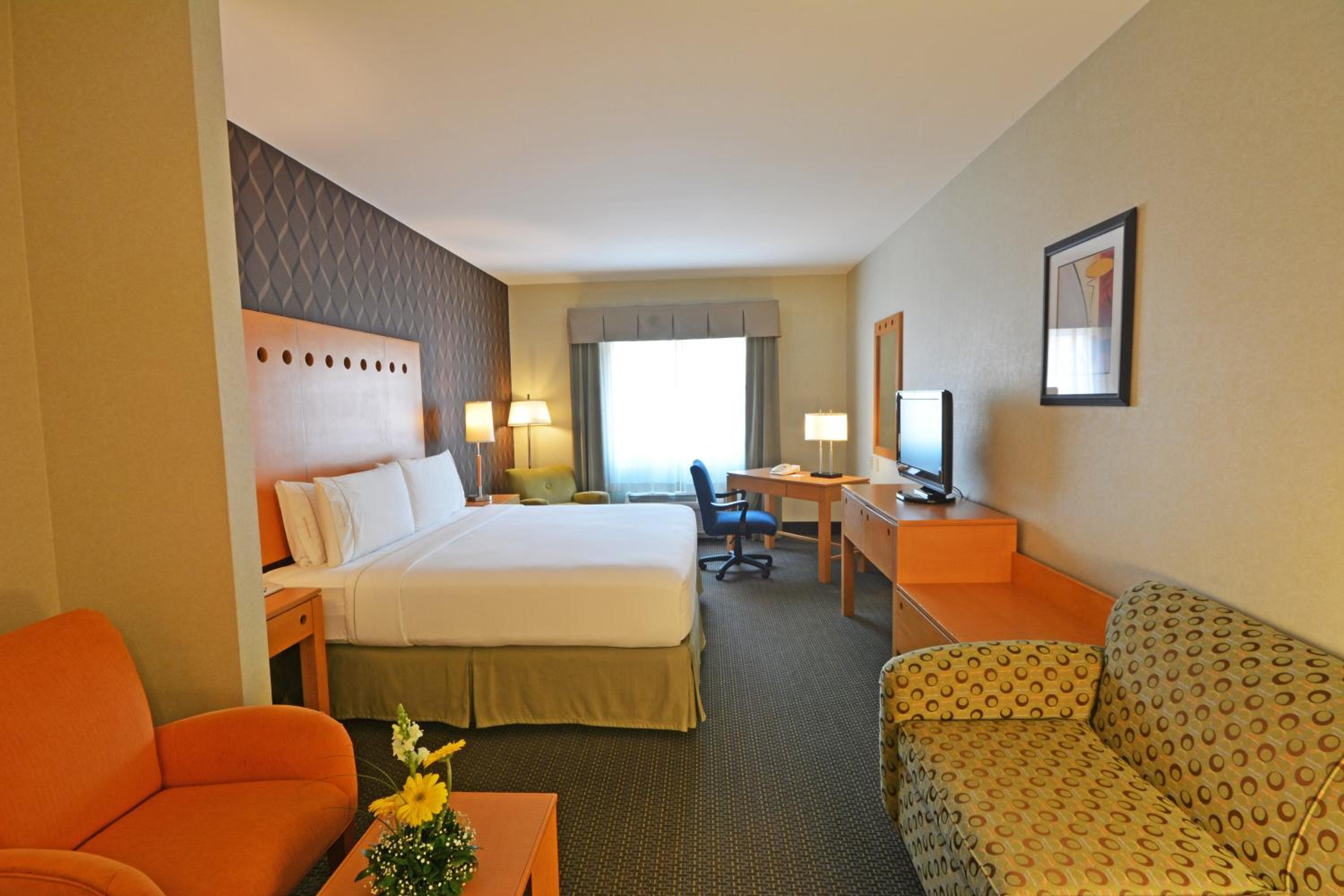 King Suite - Photo 1