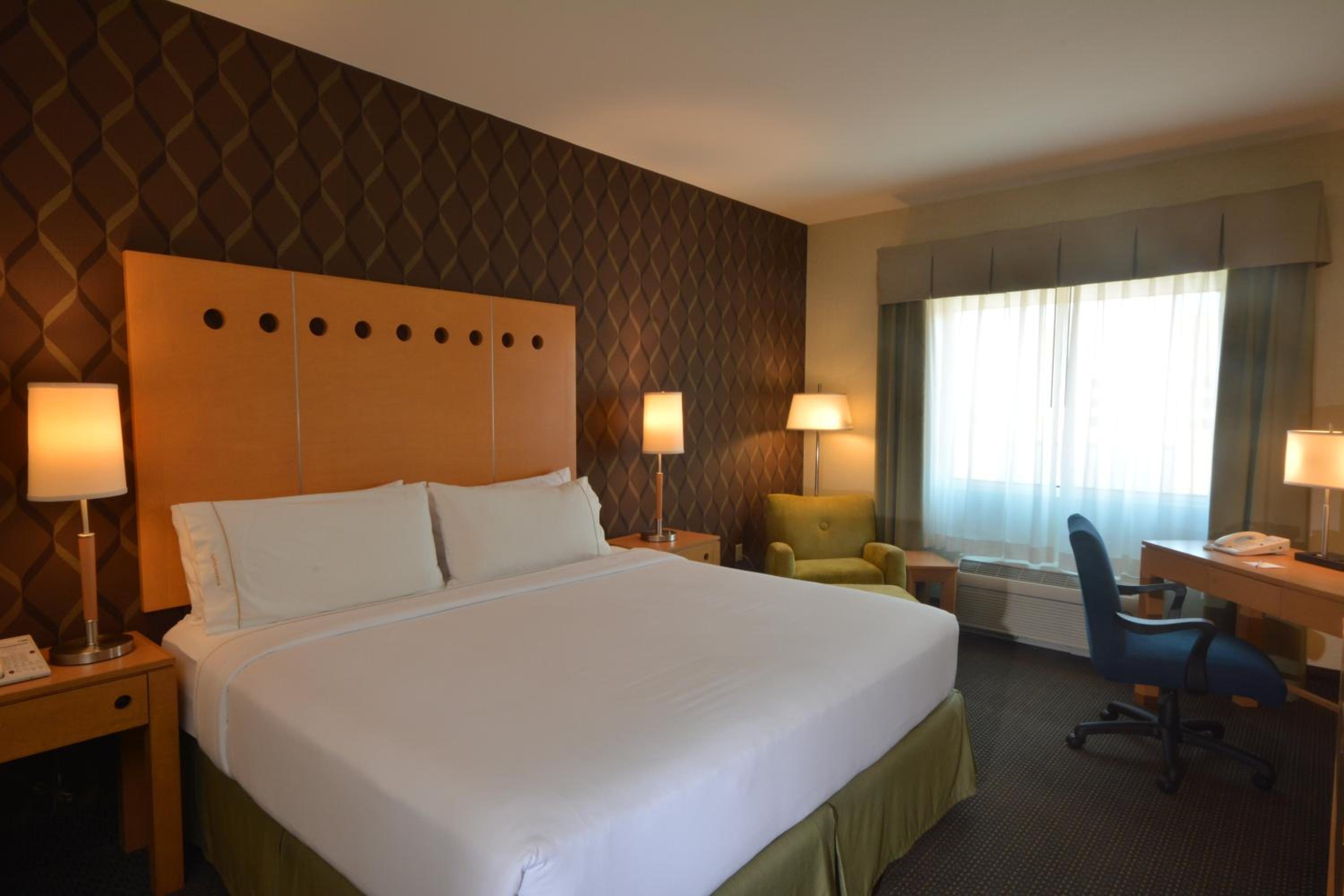 Specialty Room - Photo 1
