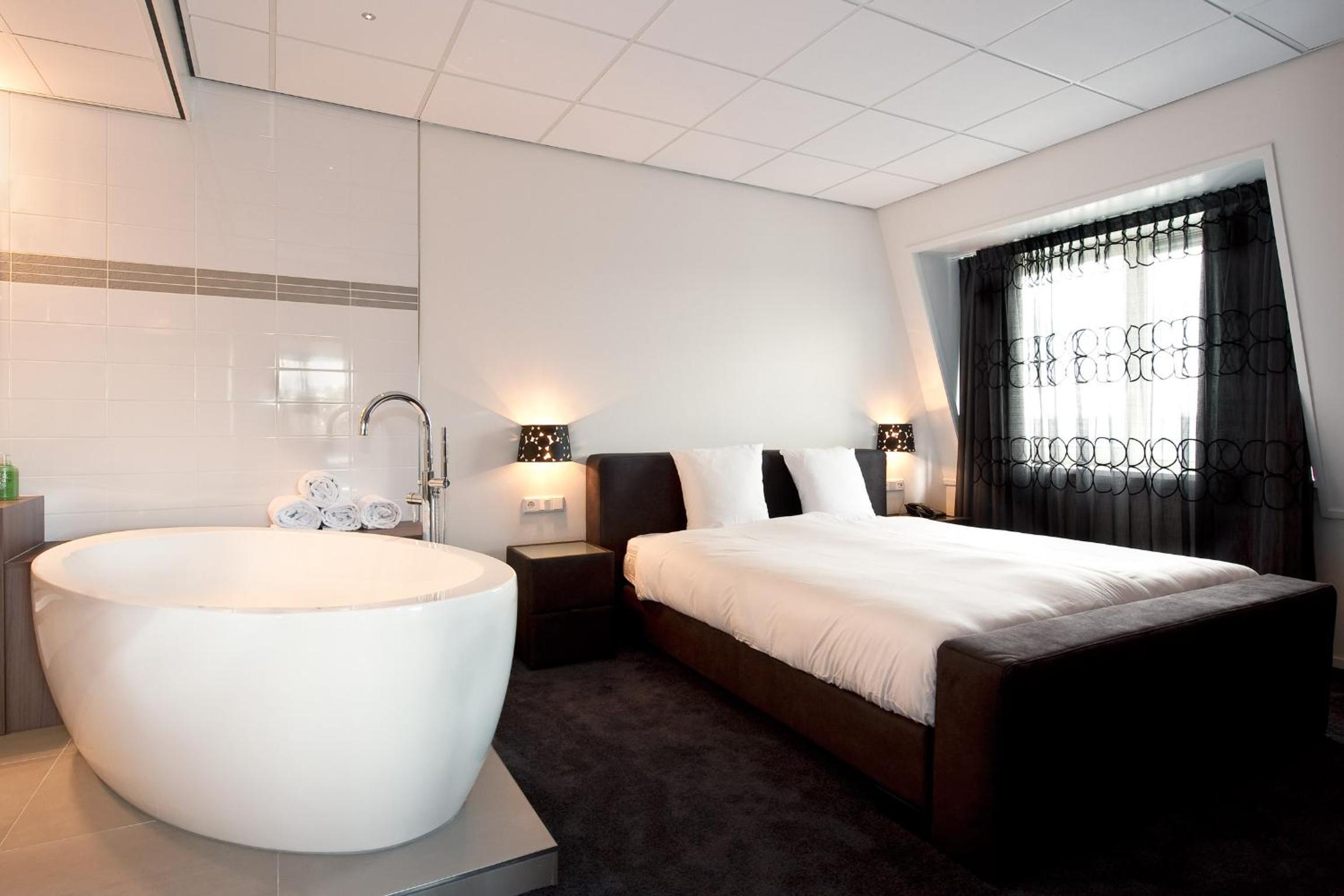 Business Suite photo 1