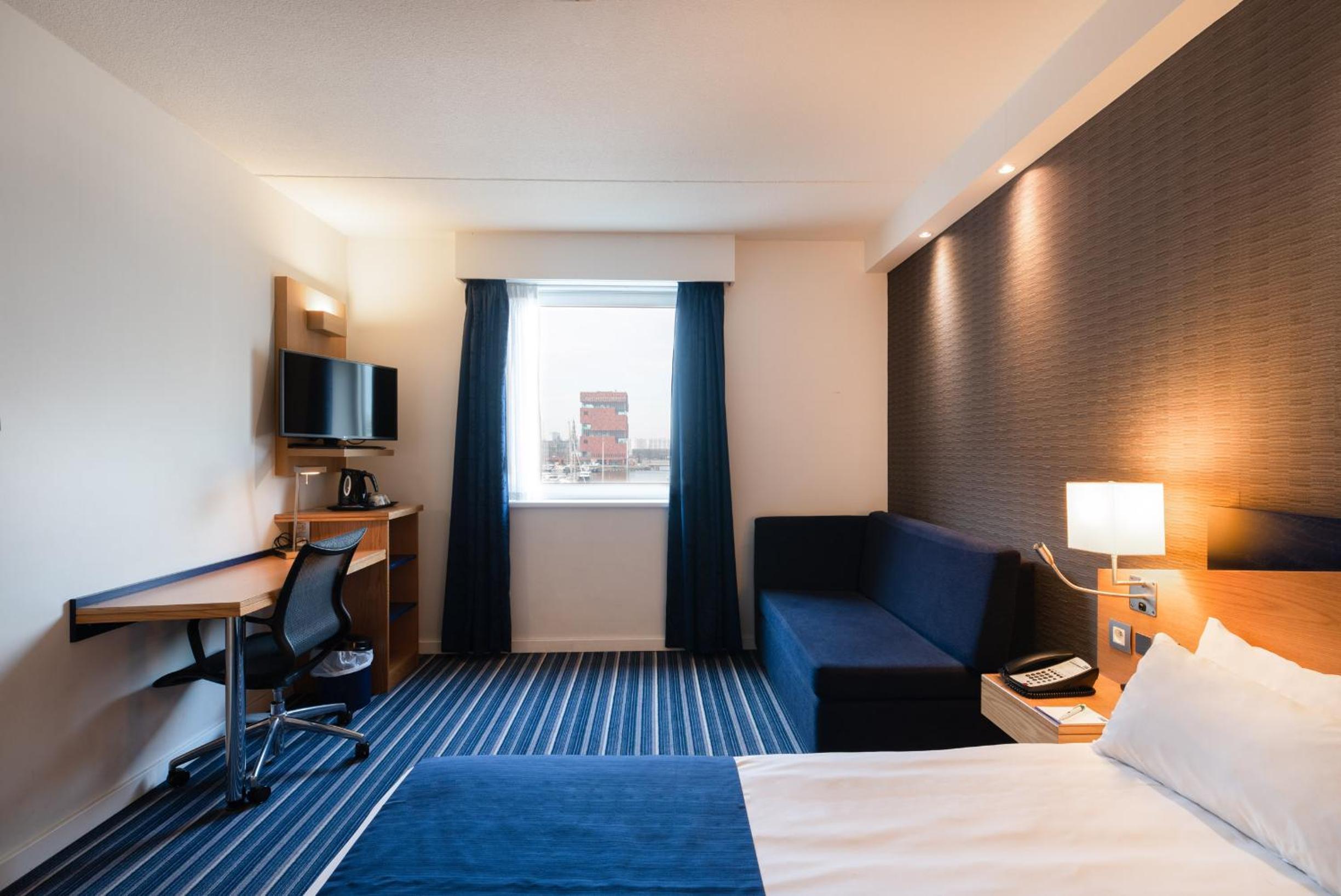 Holiday Inn Express Antwerpen City North by IHG