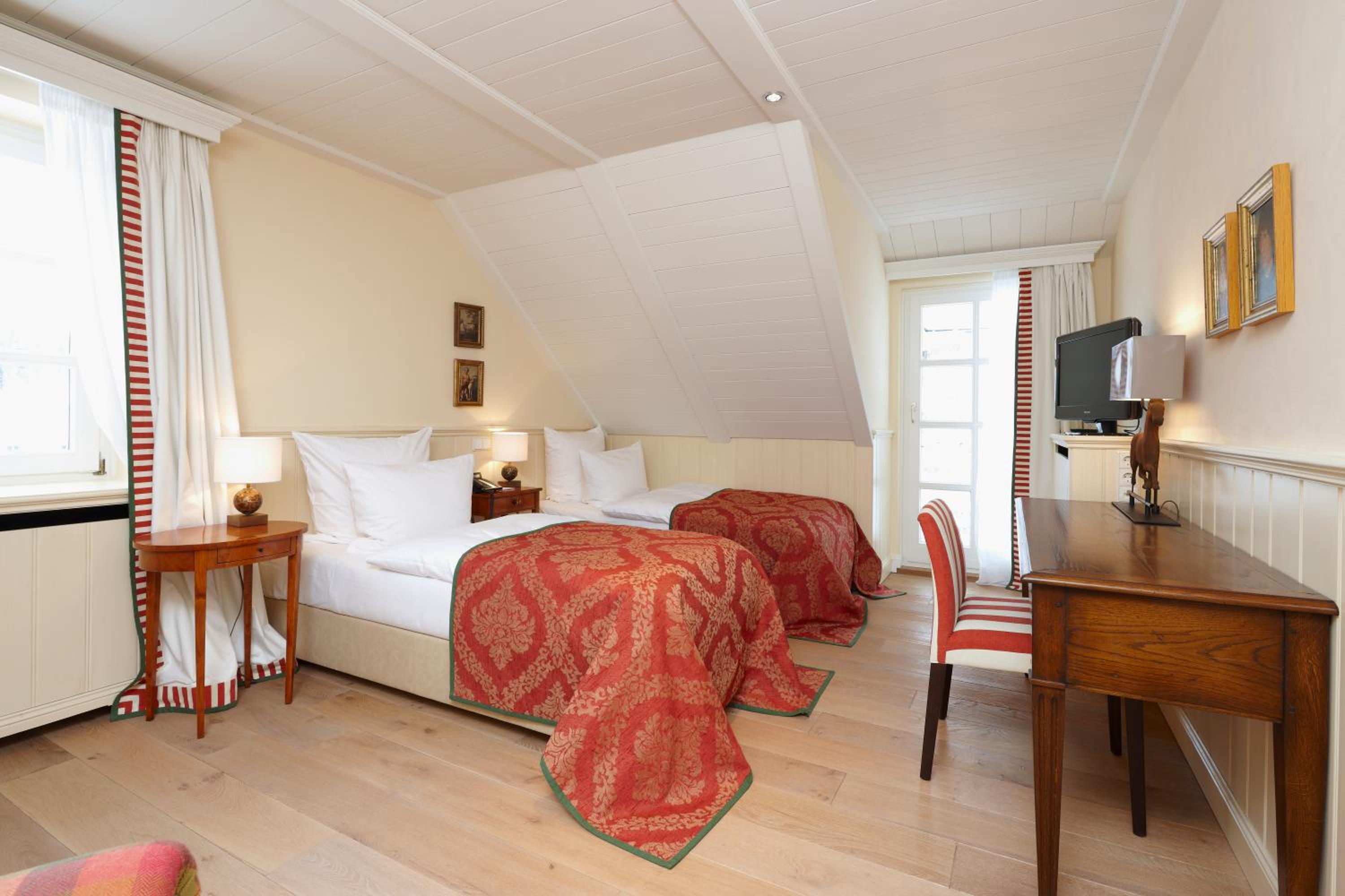 Cozy Doppelzimmer mit Balkon photo 2