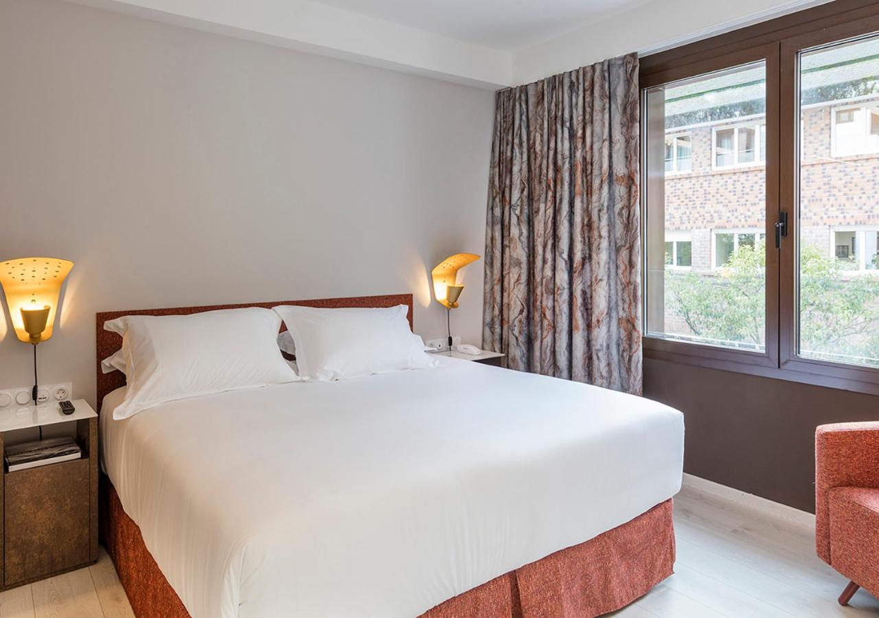 Standard Double Room - Photo 7