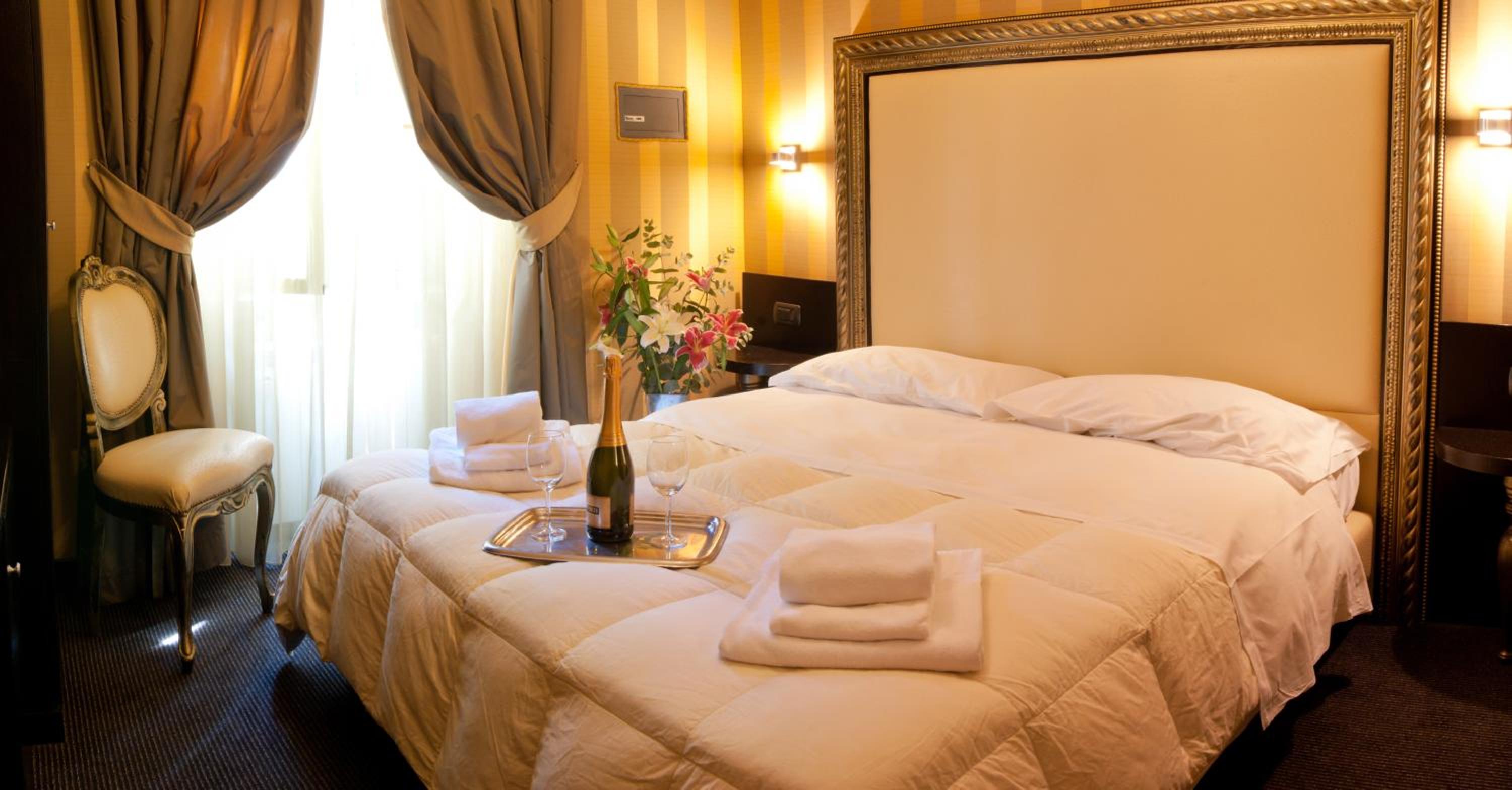 Double or Twin Room photo 1