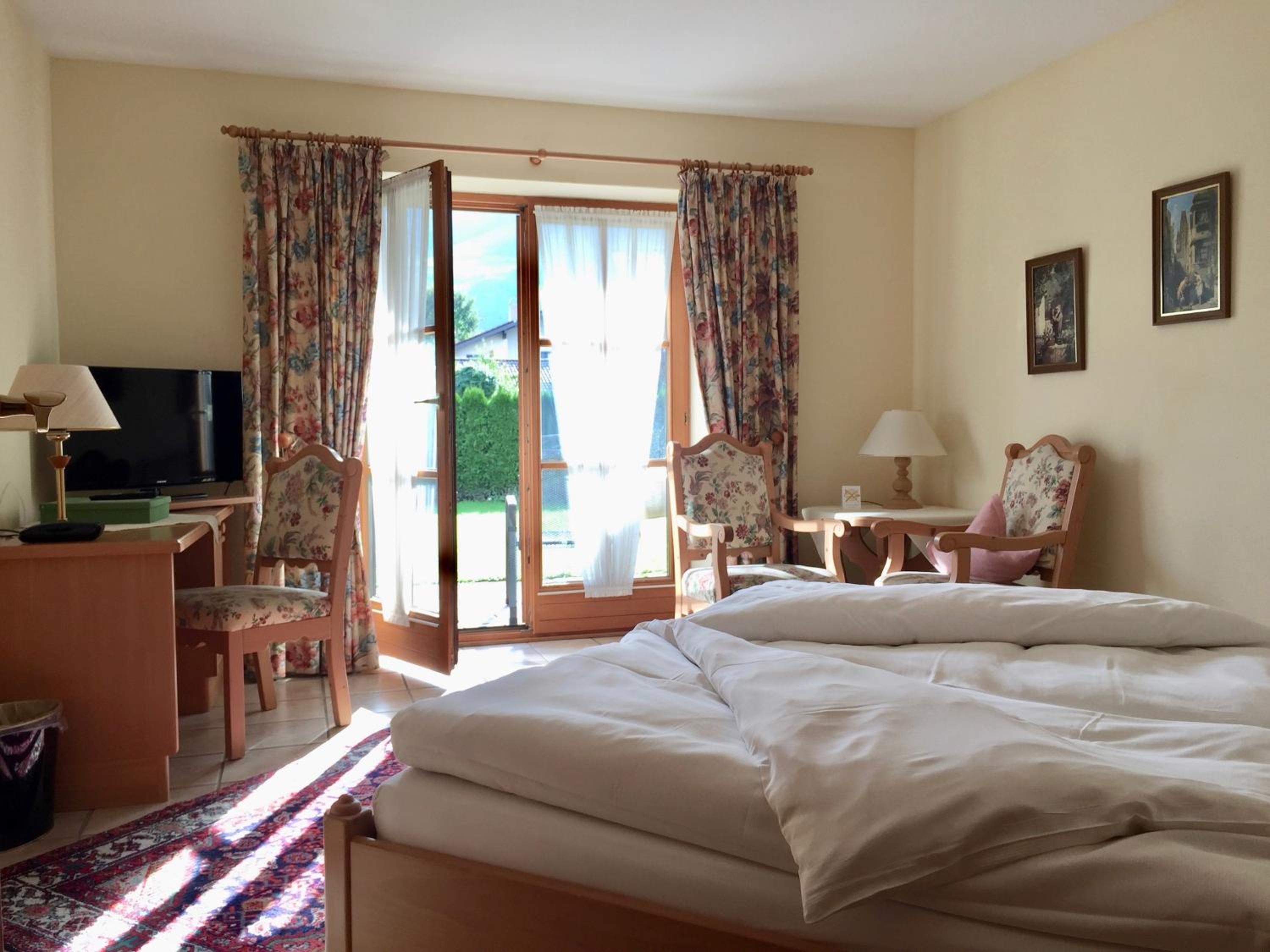 Superior Double Room - Photo 11
