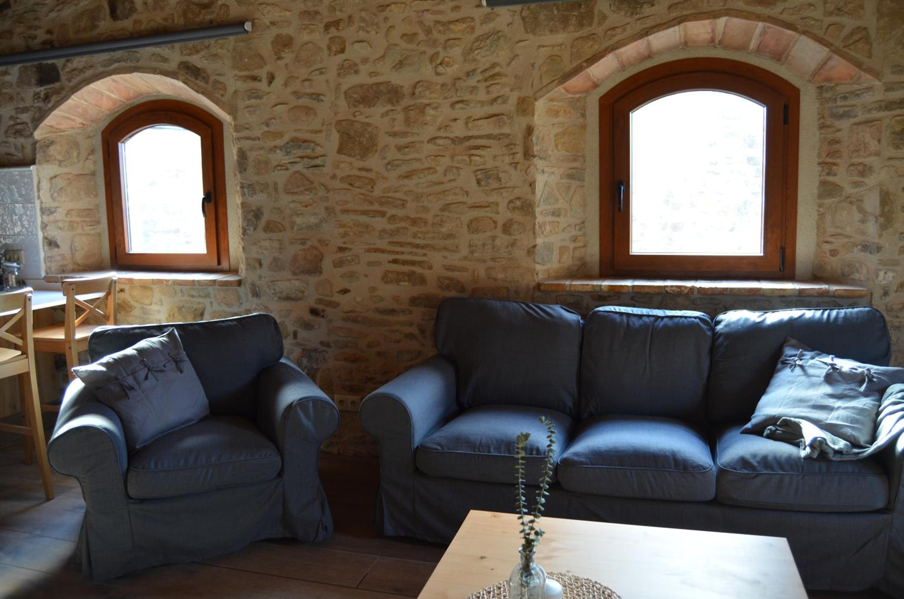 Two-Bedroom Apartment - Photo 1