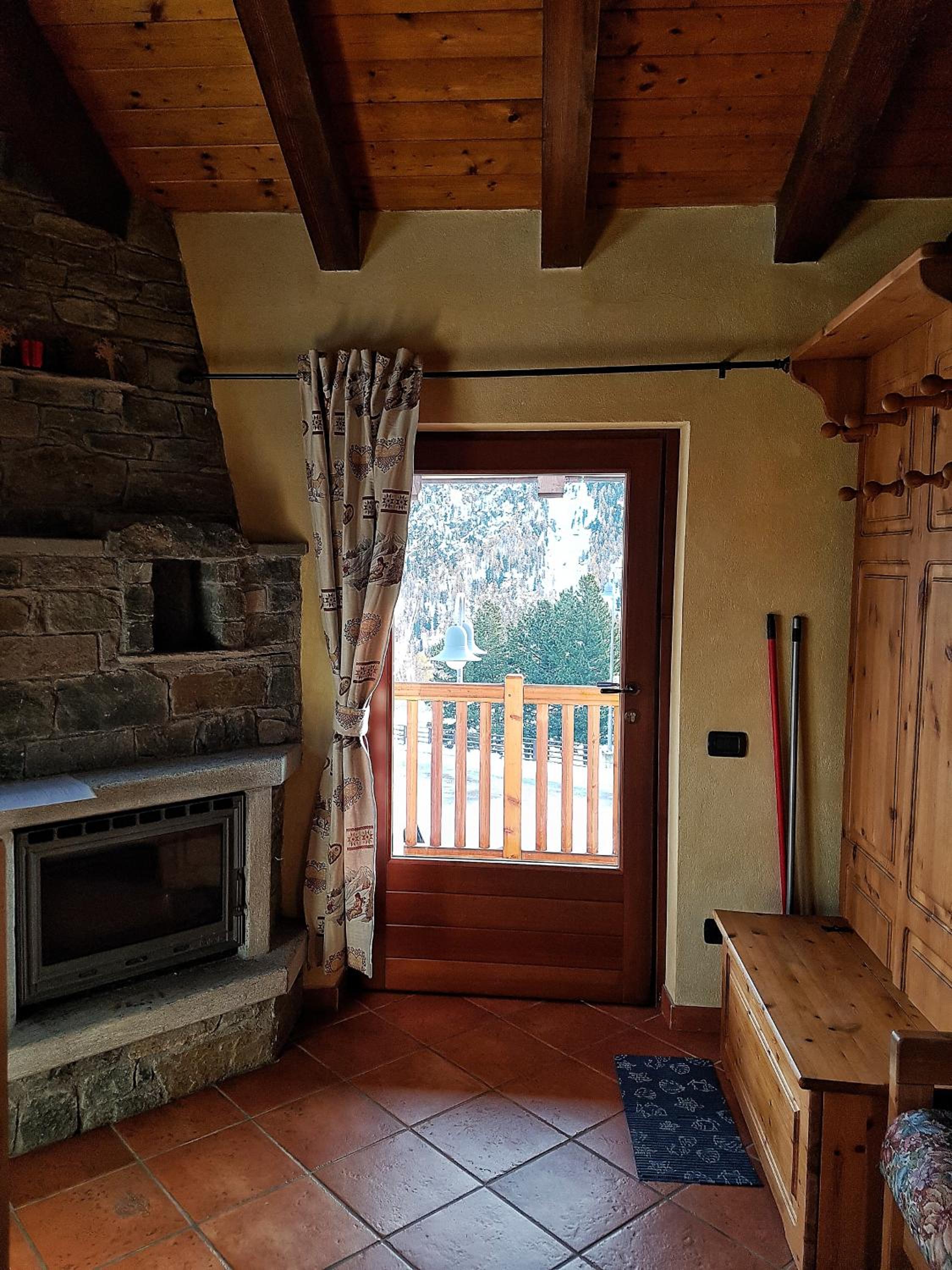 Studio with Mountain View photo 3
