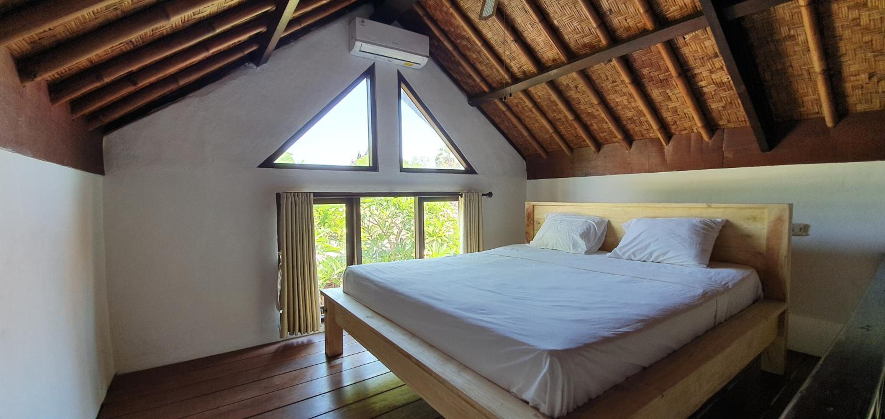 One-Bedroom House photo 1