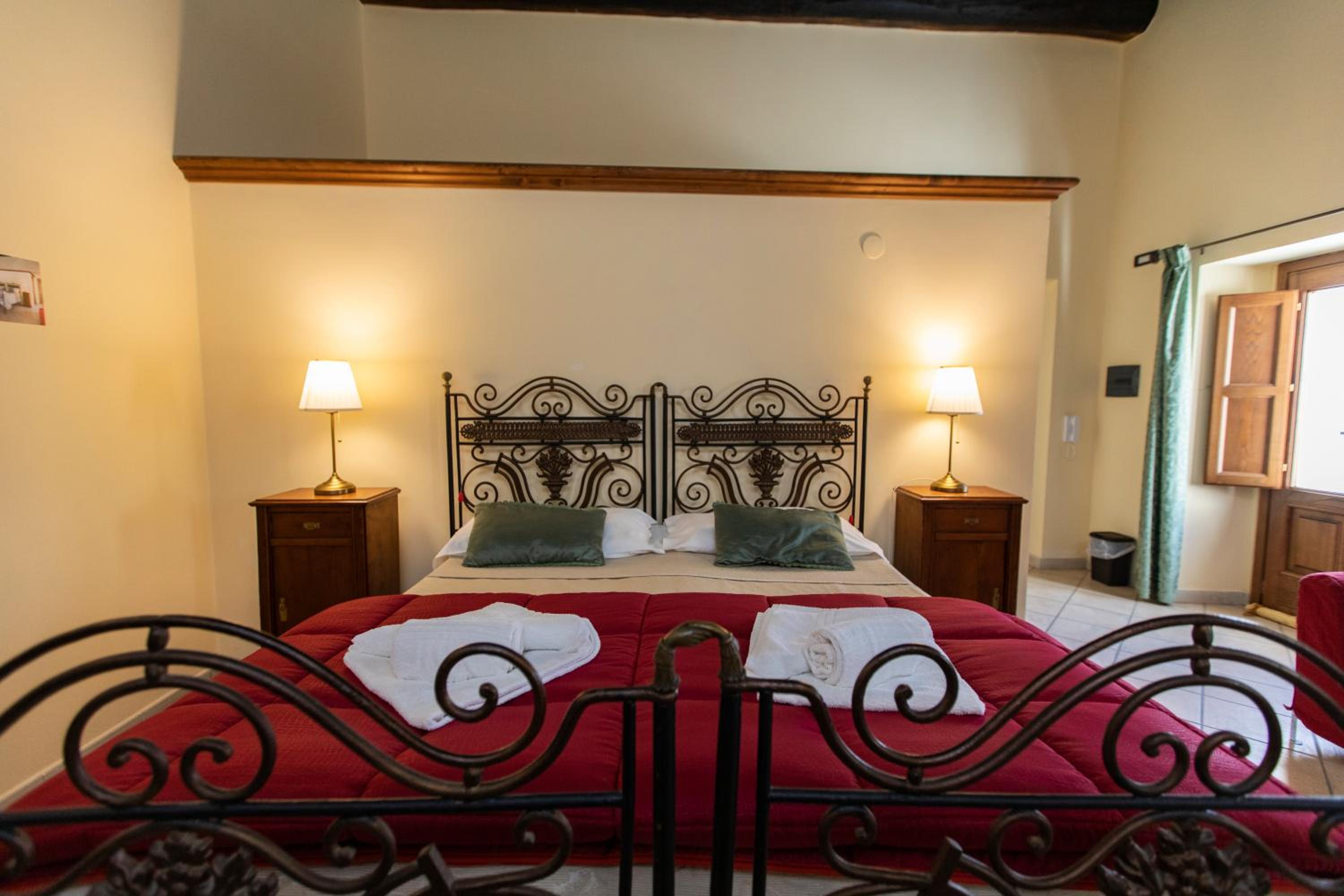 Deluxe Double Room photo 1