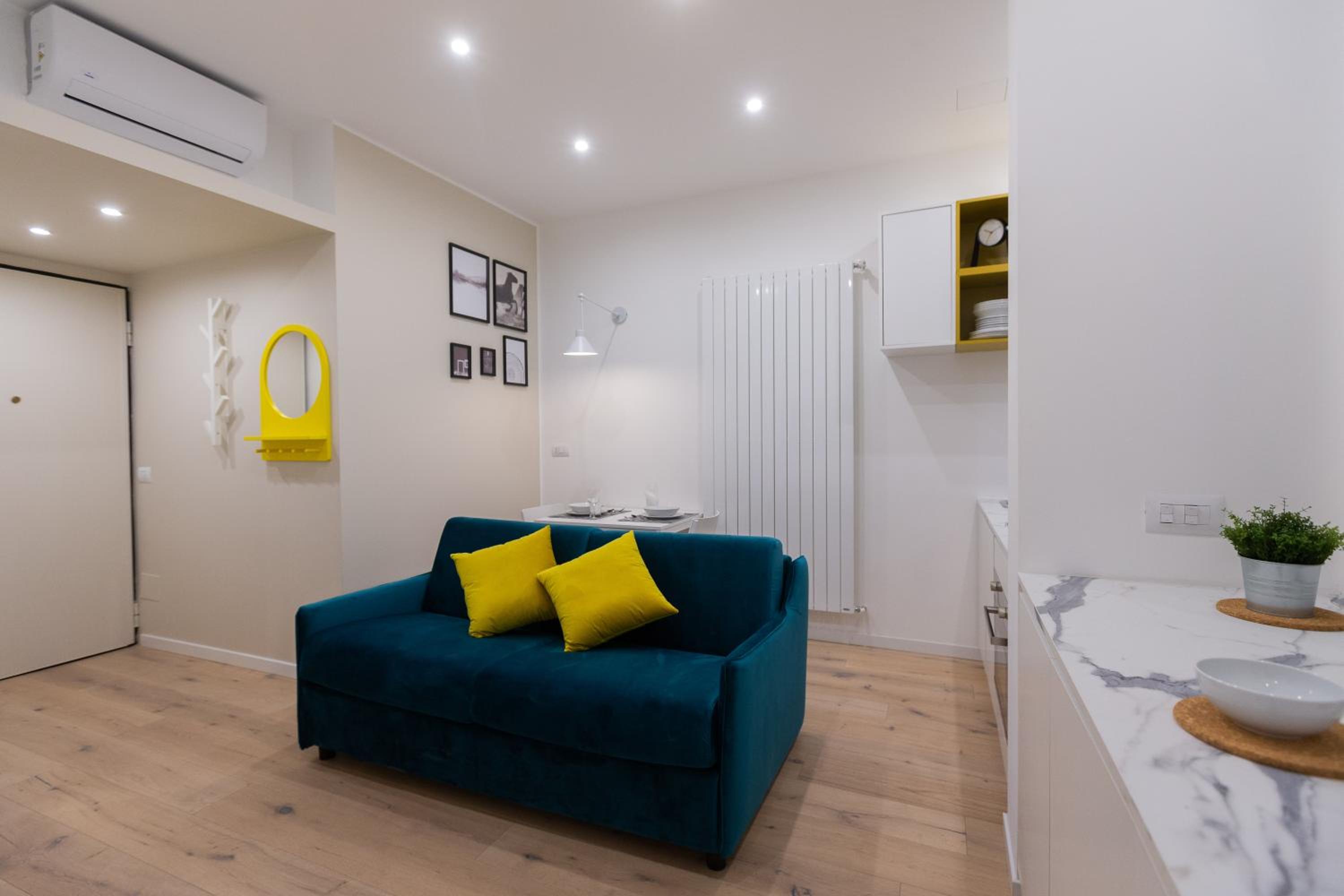 One-Bedroom Apartment